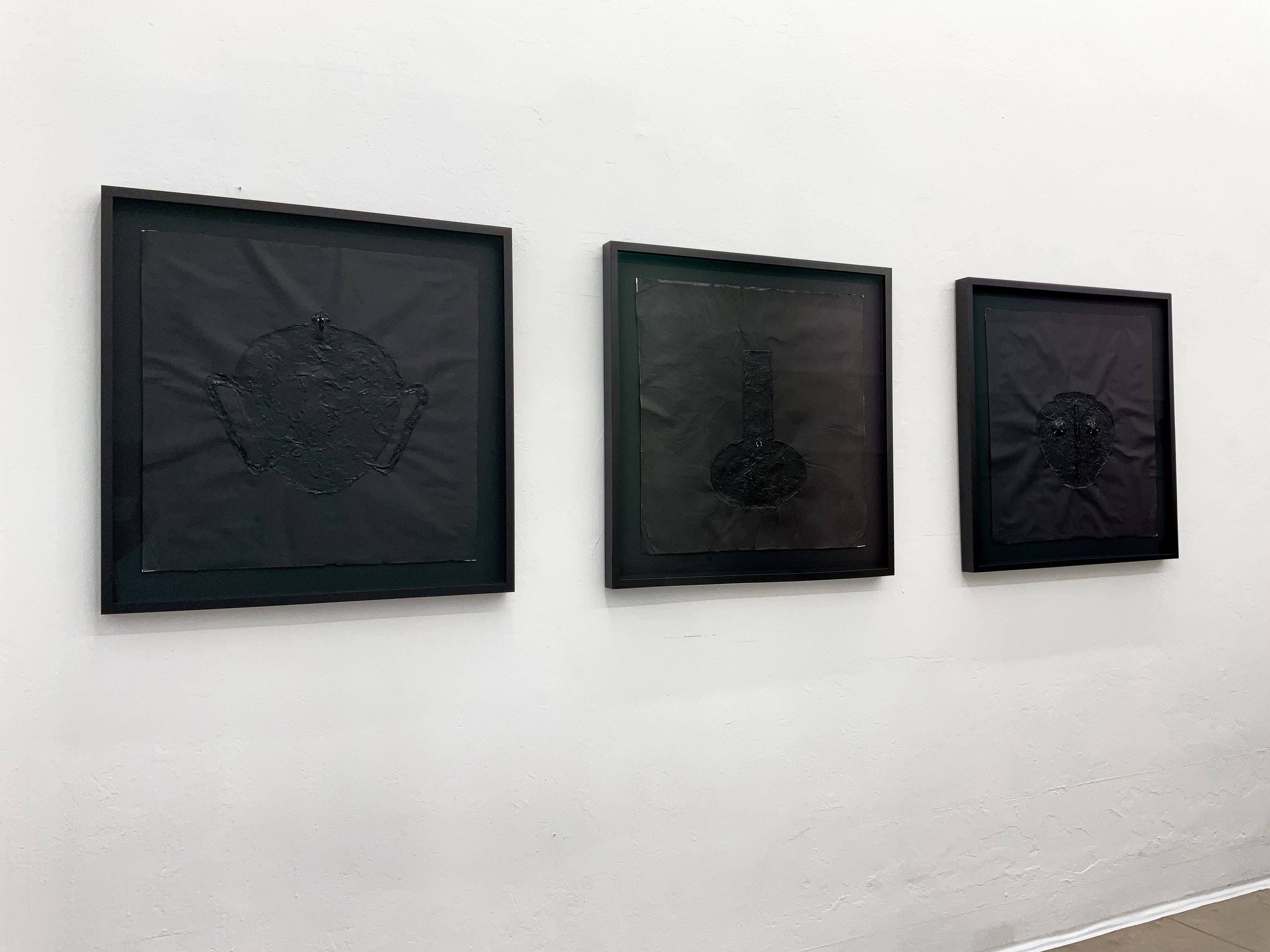 Ellen Jong, Outpour: The Three Shades And Other Ink Bodies at 12.26 West, photo 10