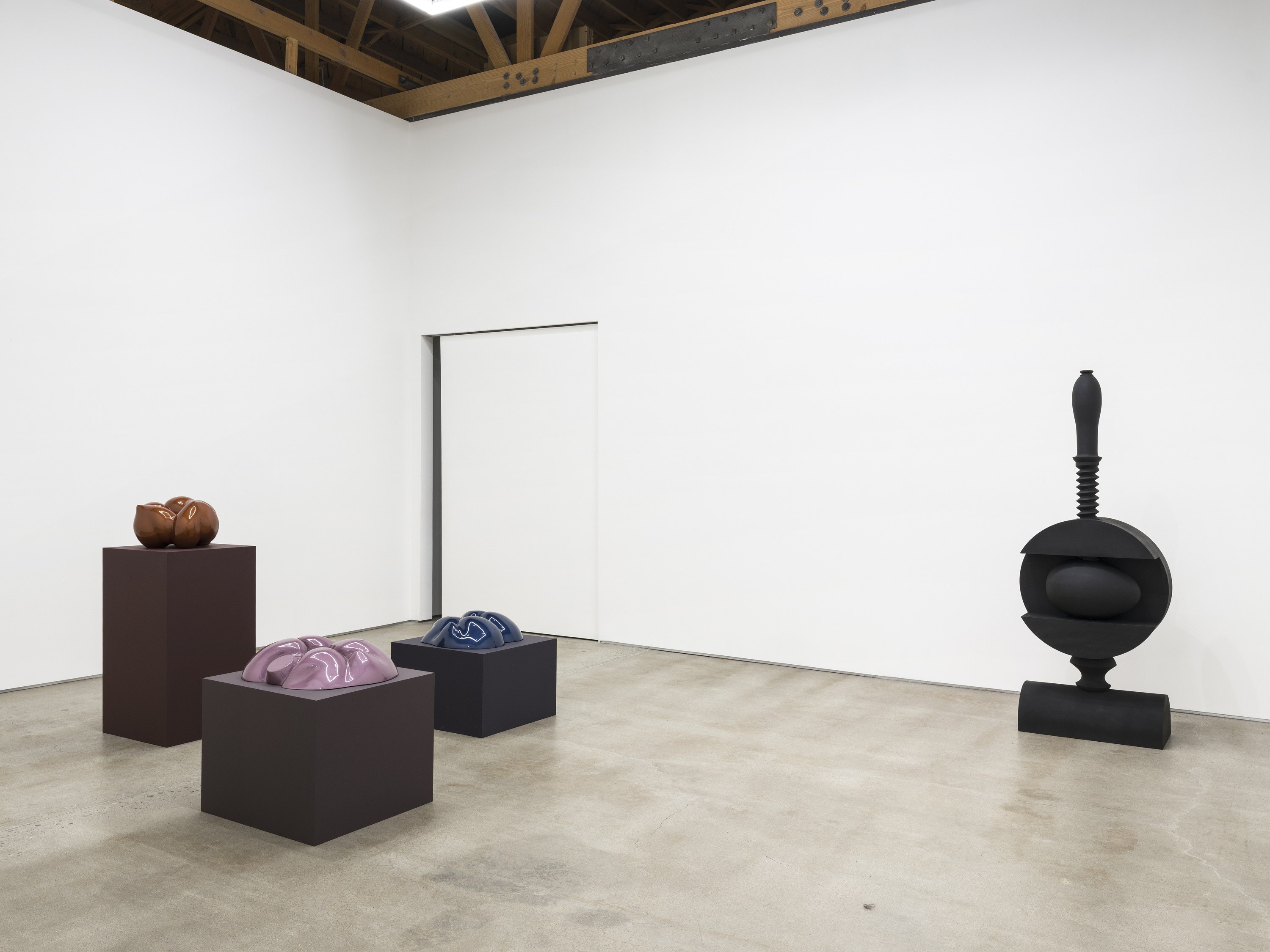 Julia Yerger, Ternary at Château Shatto, photo 6