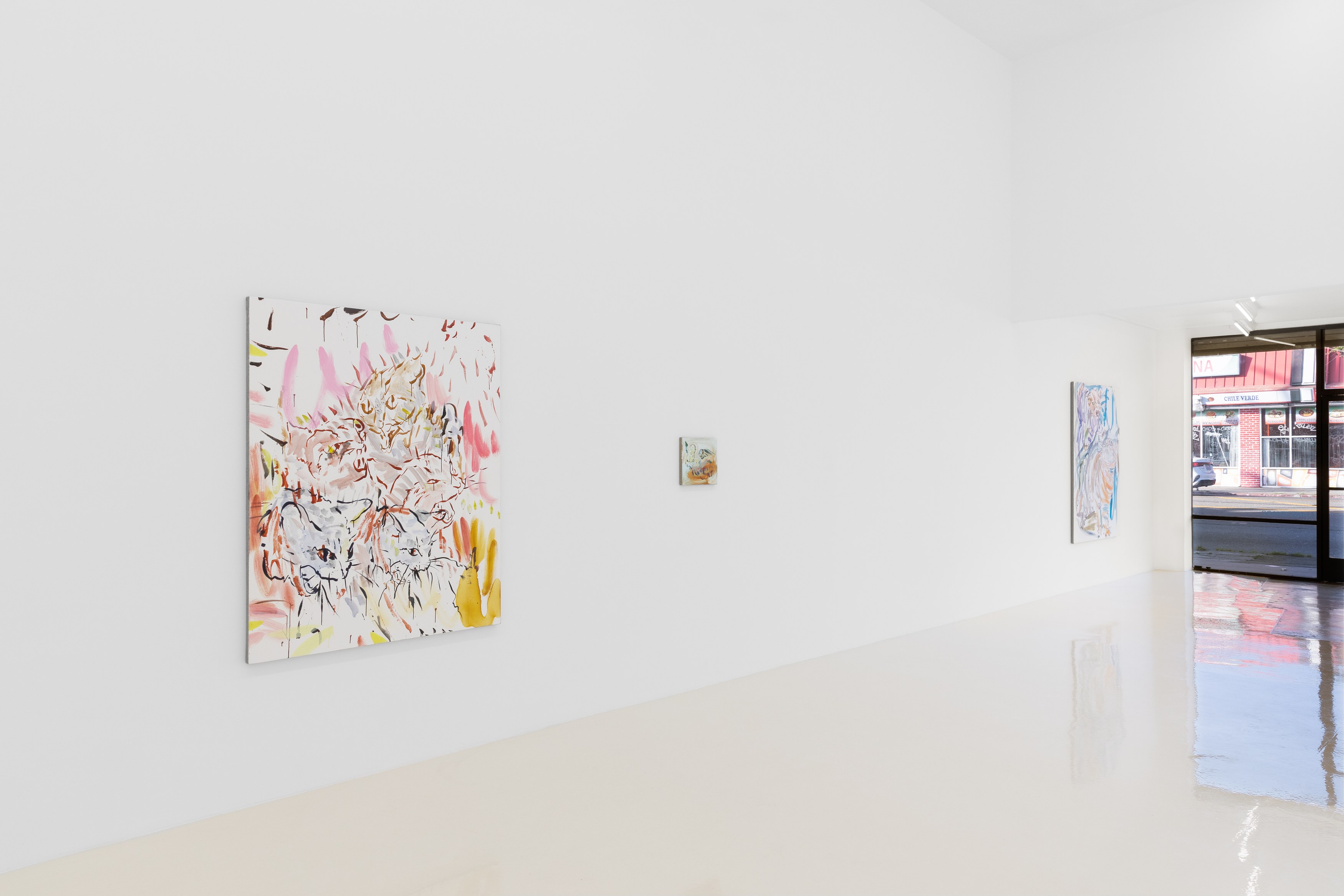 Laura Larraz, image 6 of 57