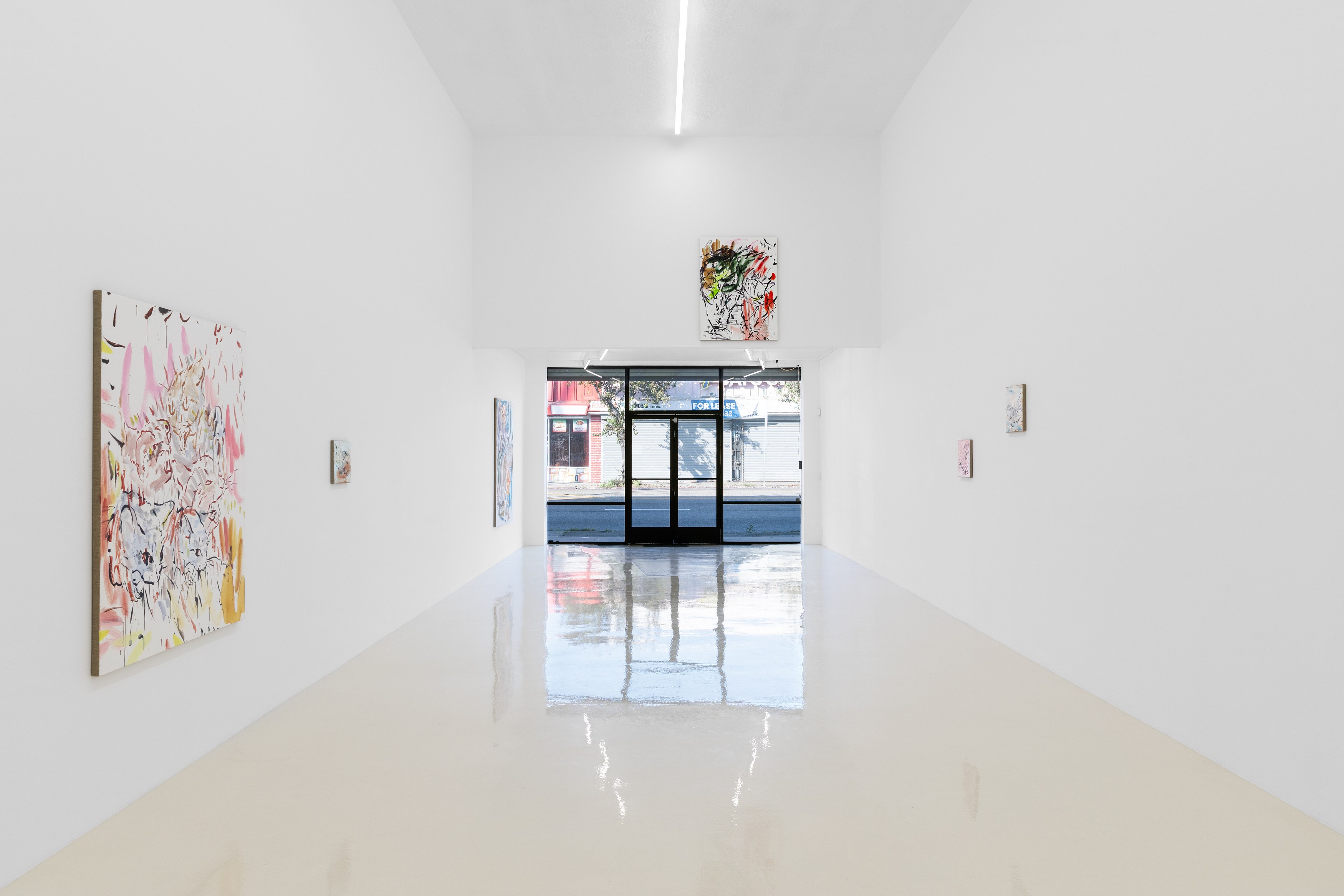 Laura Larraz, image 8 of 57