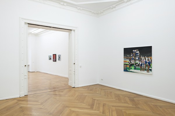 Image 7 of 28