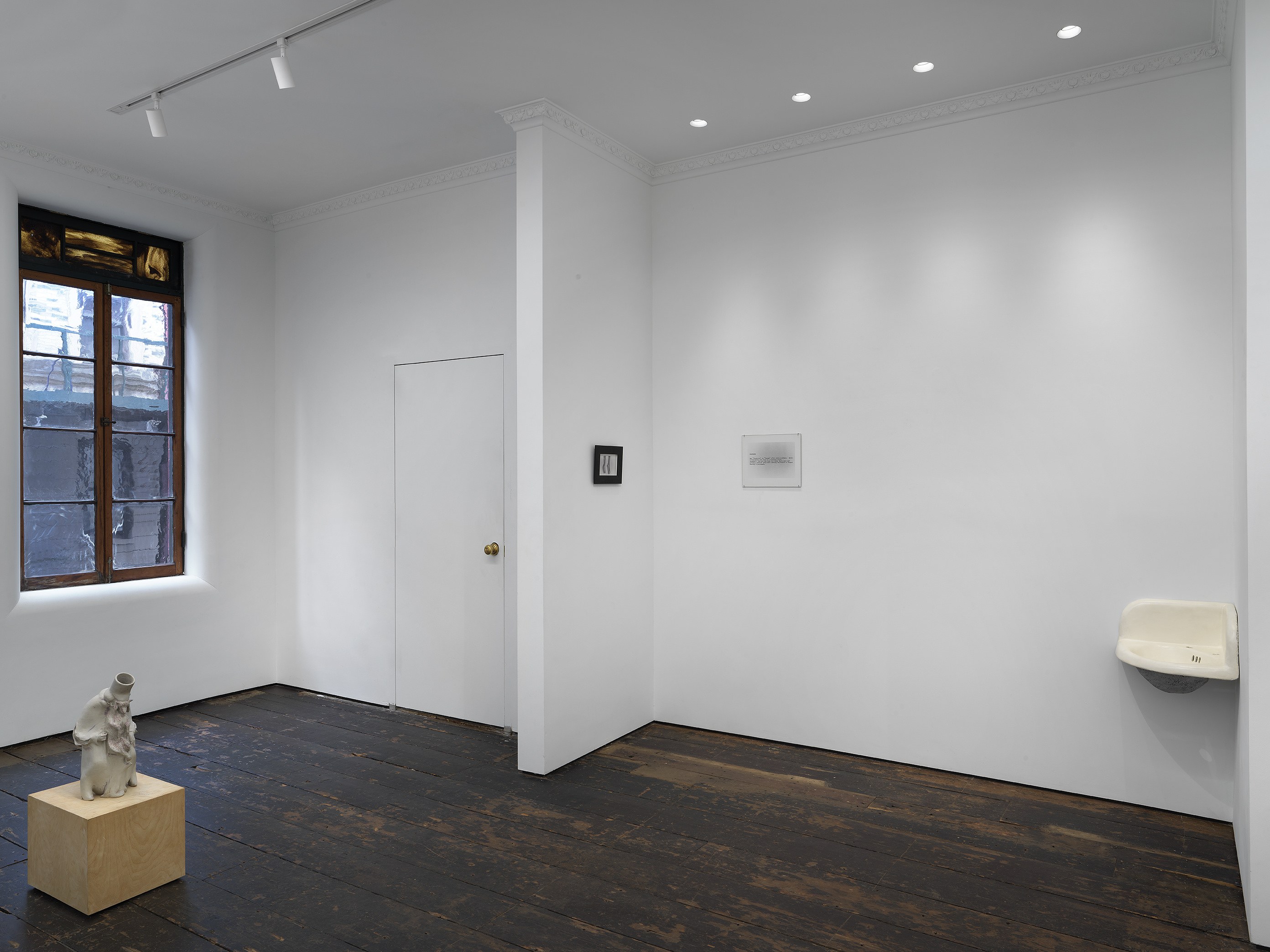 A plastic vase painted silver: part three, A plastic vase painted silver: part three at American Art Catalogues, photo 7