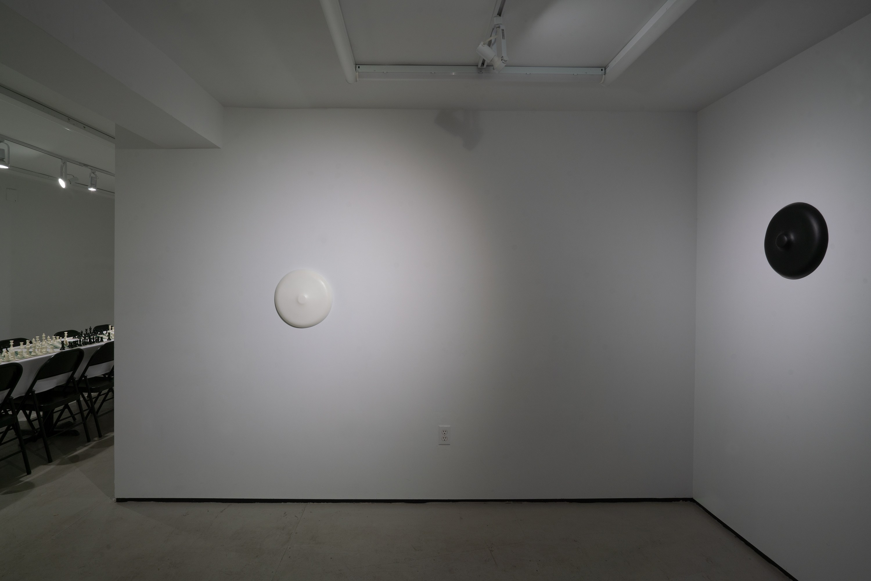 Kea de Buretel, Naomi Hawksley, Untitled at Gern en Regalia, photo 15