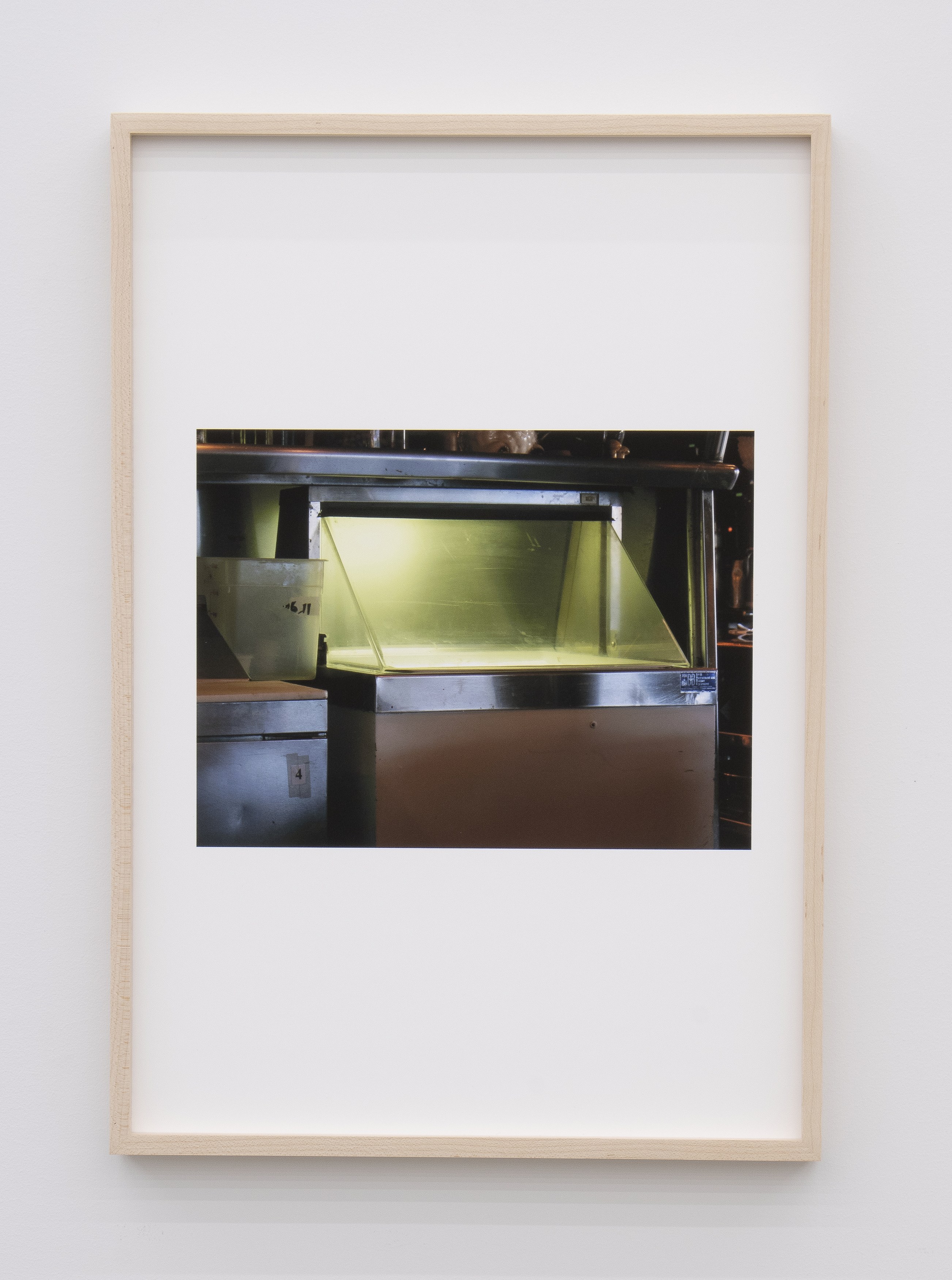 Jennifer Bolande, Persistence of Vision at Magenta Plains, photo 19