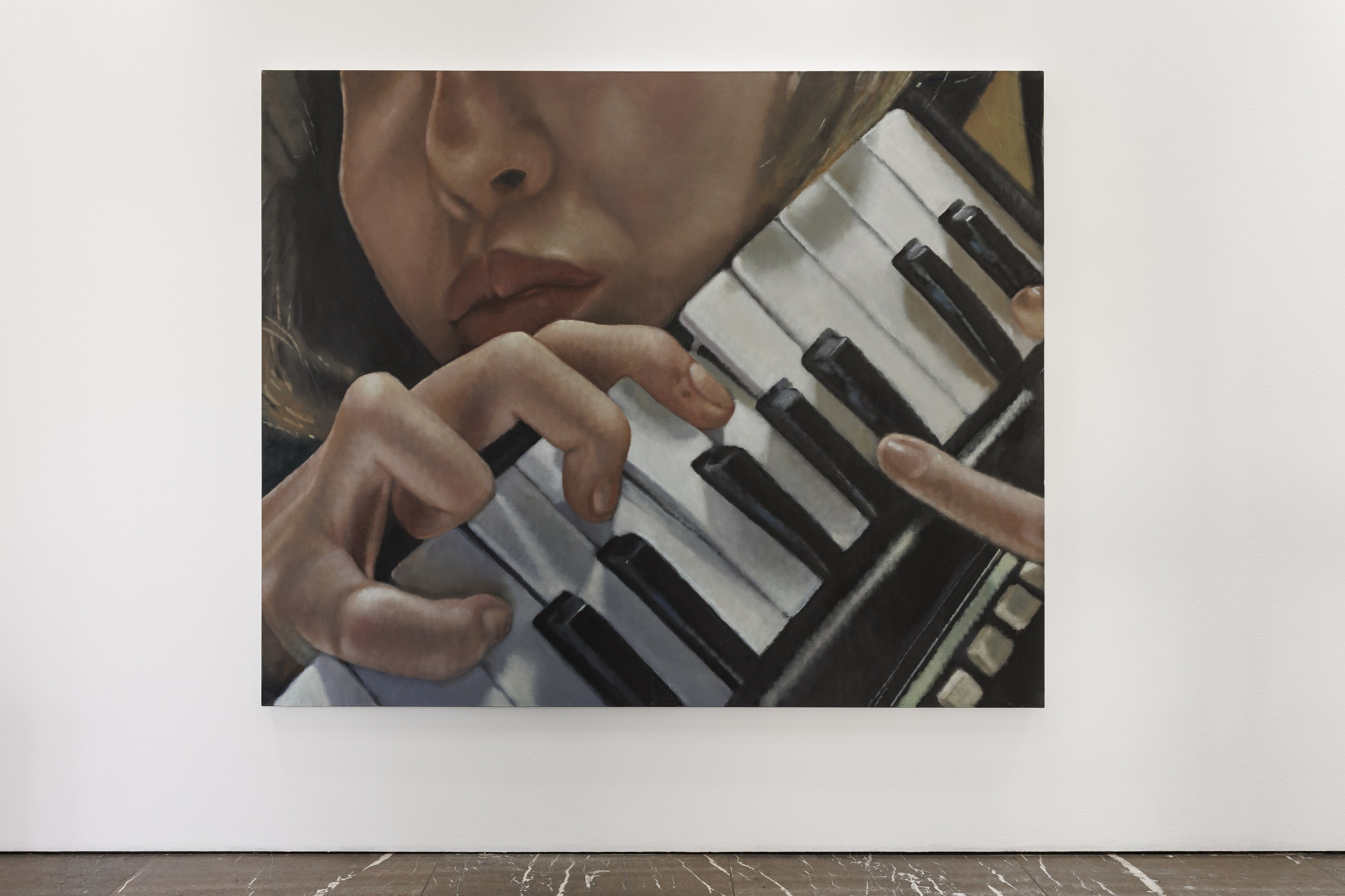 Issy Wood, Magic Bullet at Schinkel Pavillon, photo 28