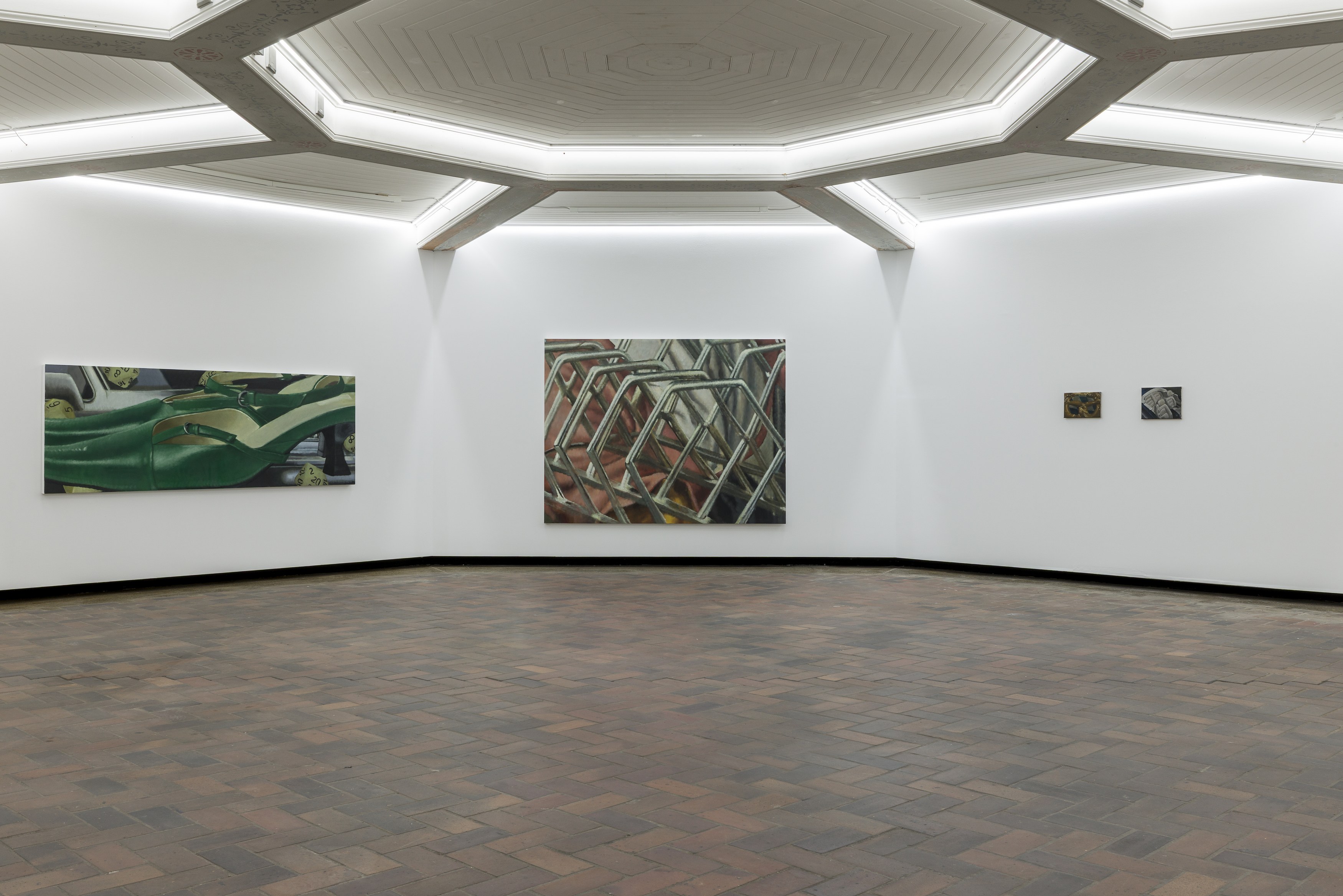 Issy Wood, Magic Bullet at Schinkel Pavillon, photo 33