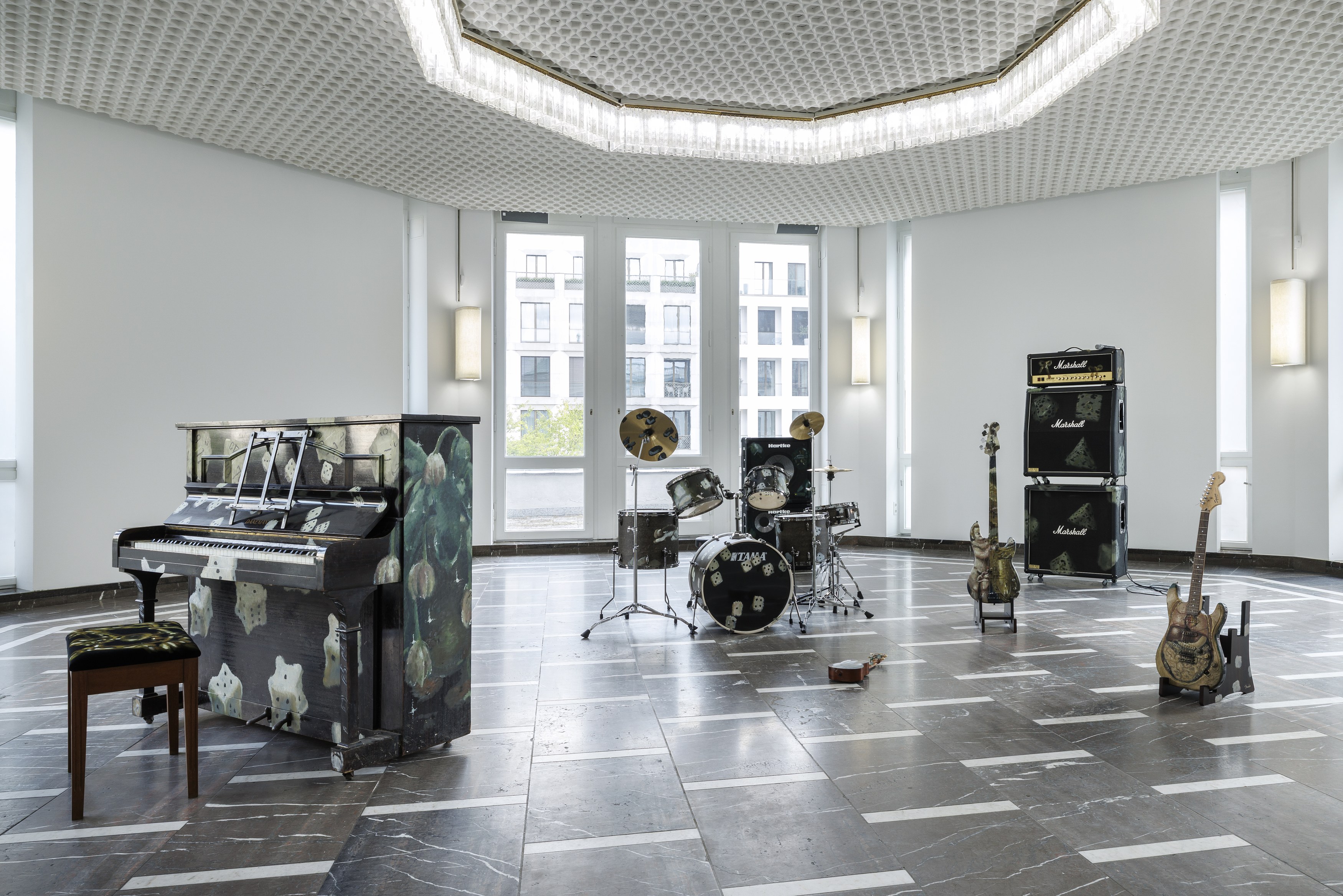 Issy Wood, Magic Bullet at Schinkel Pavillon, photo 47