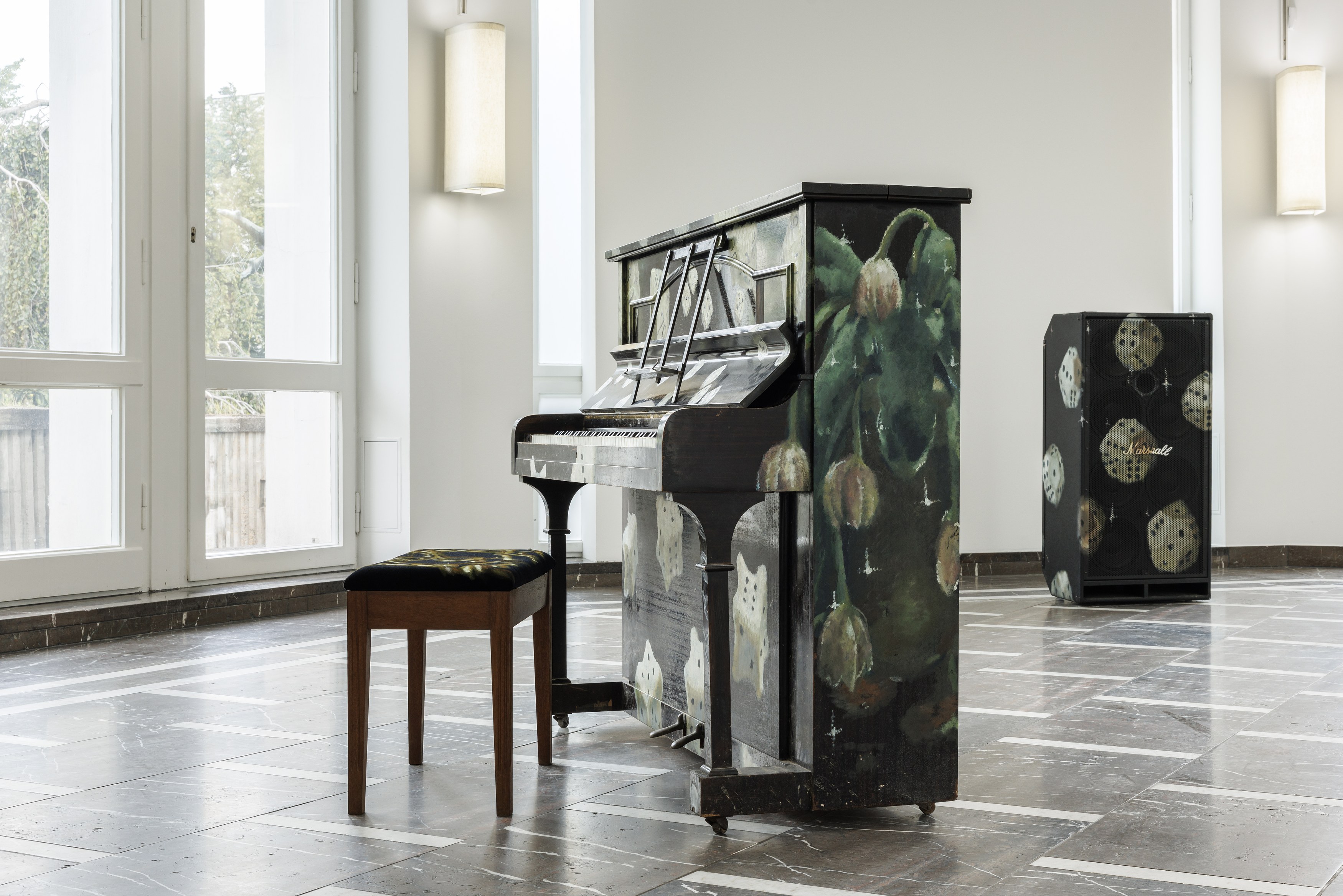 Issy Wood, Magic Bullet at Schinkel Pavillon, photo 105