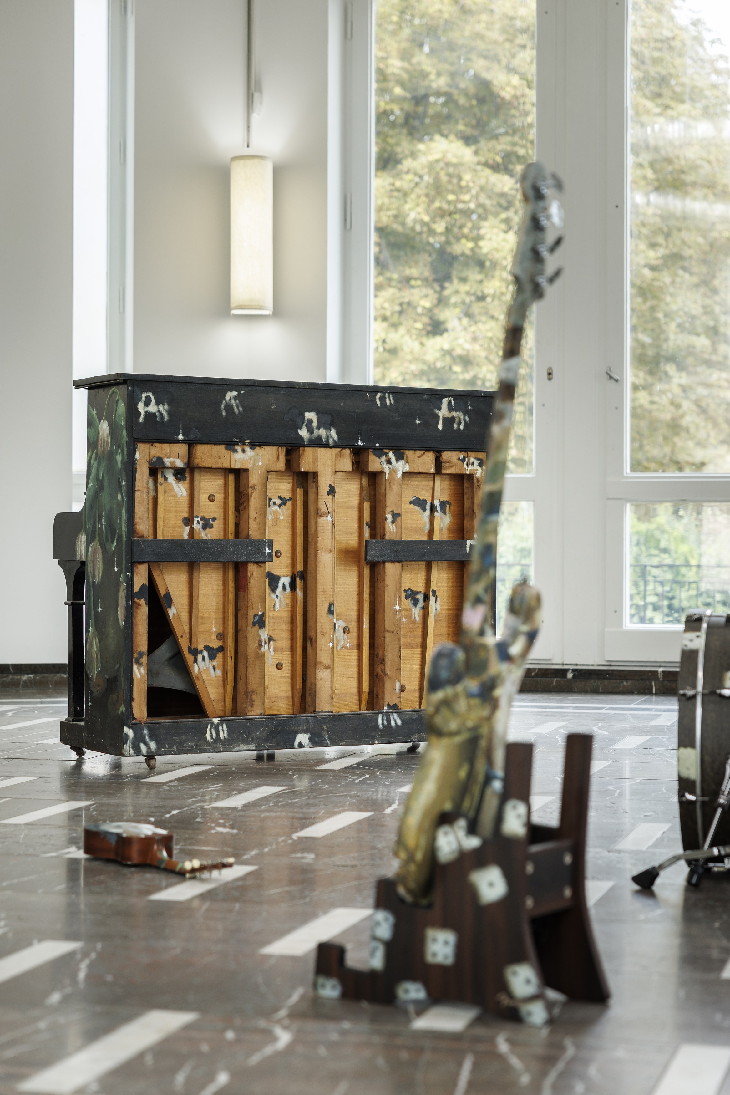 Issy Wood, Magic Bullet at Schinkel Pavillon, photo 107