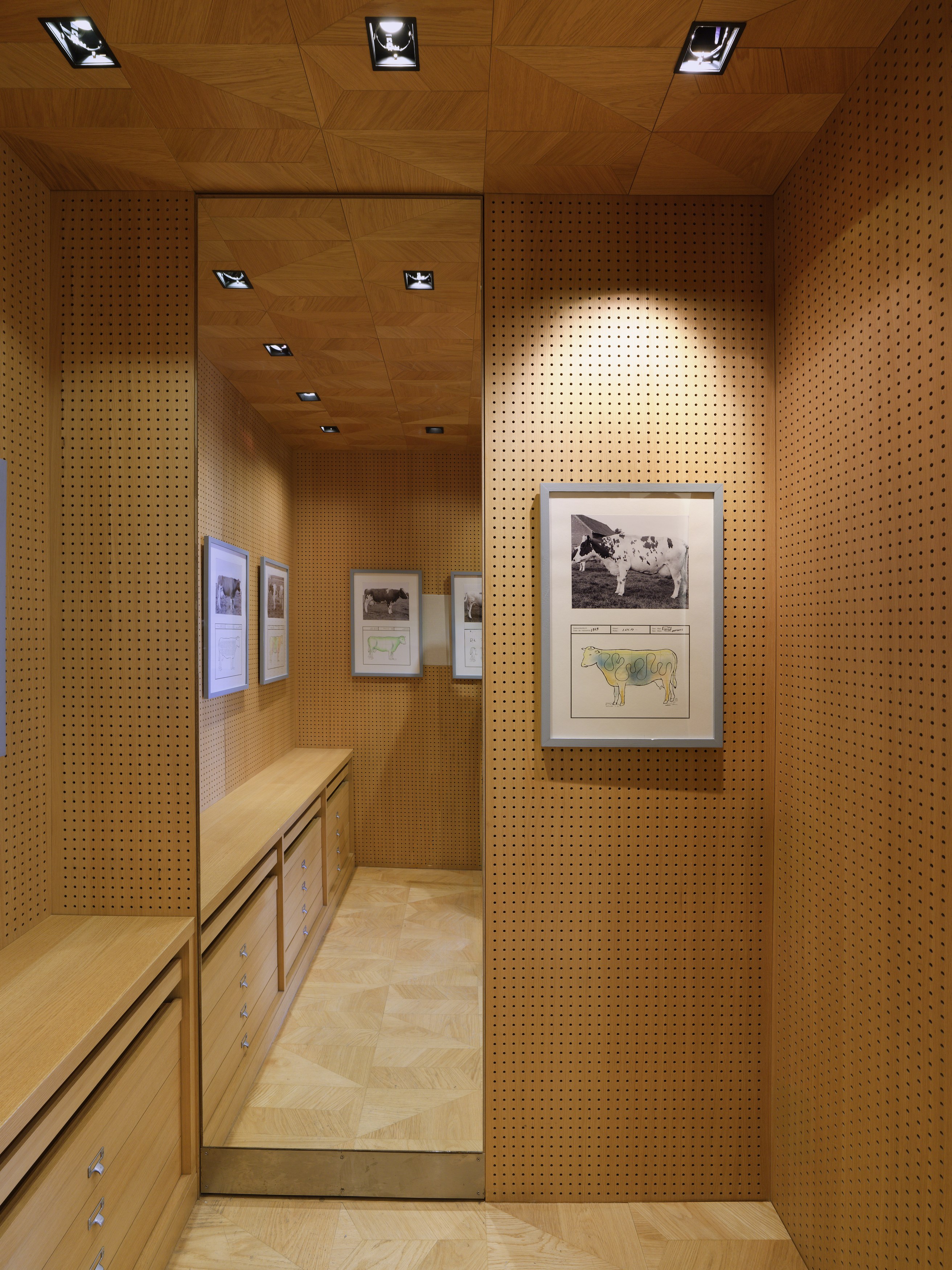 Jef Geys, Catalogue Raisonnable at Good Books, photo 3