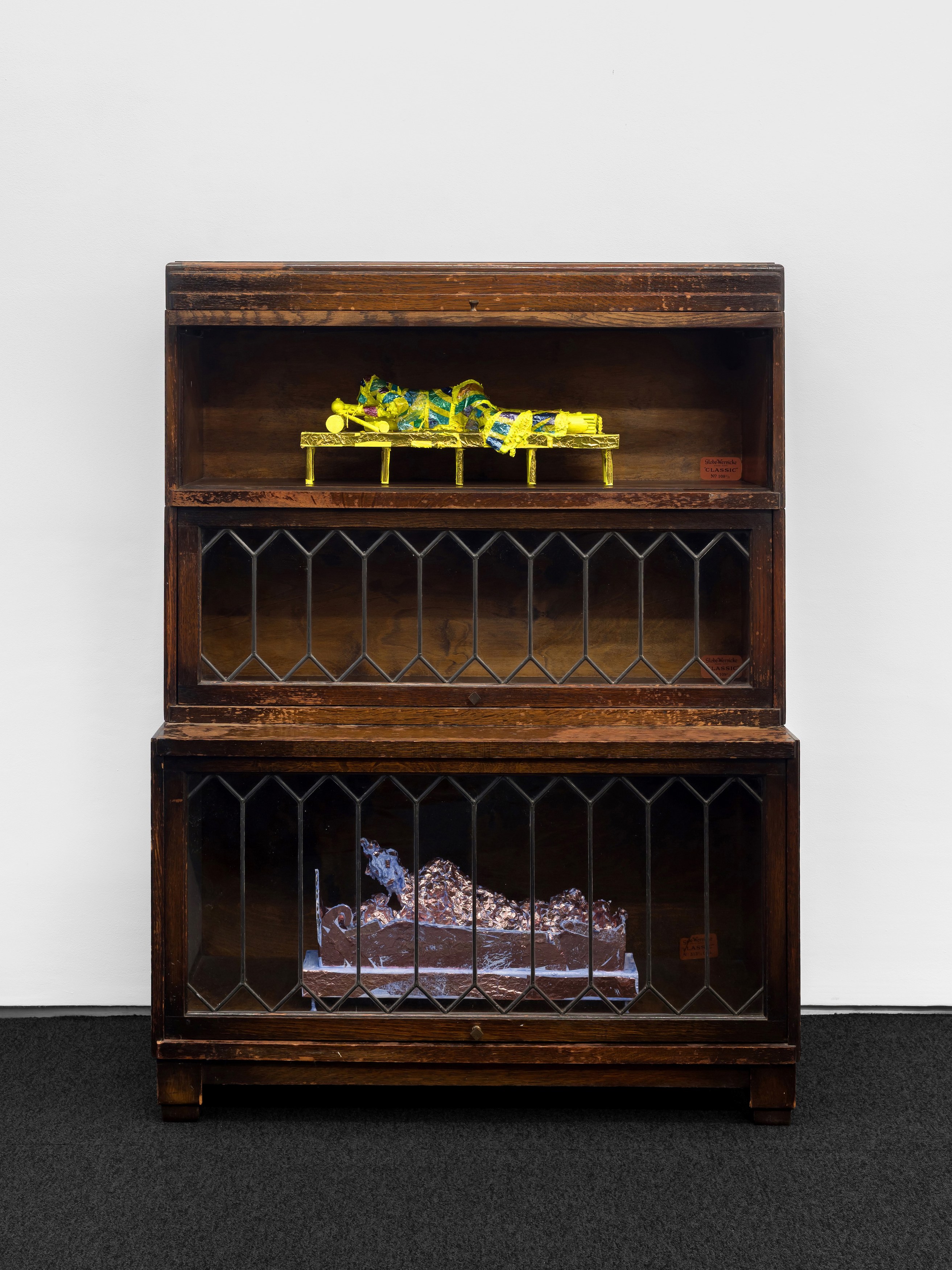 Elizabeth Englander, The Elizabethan Lumber Room at A. Squire, photo 4