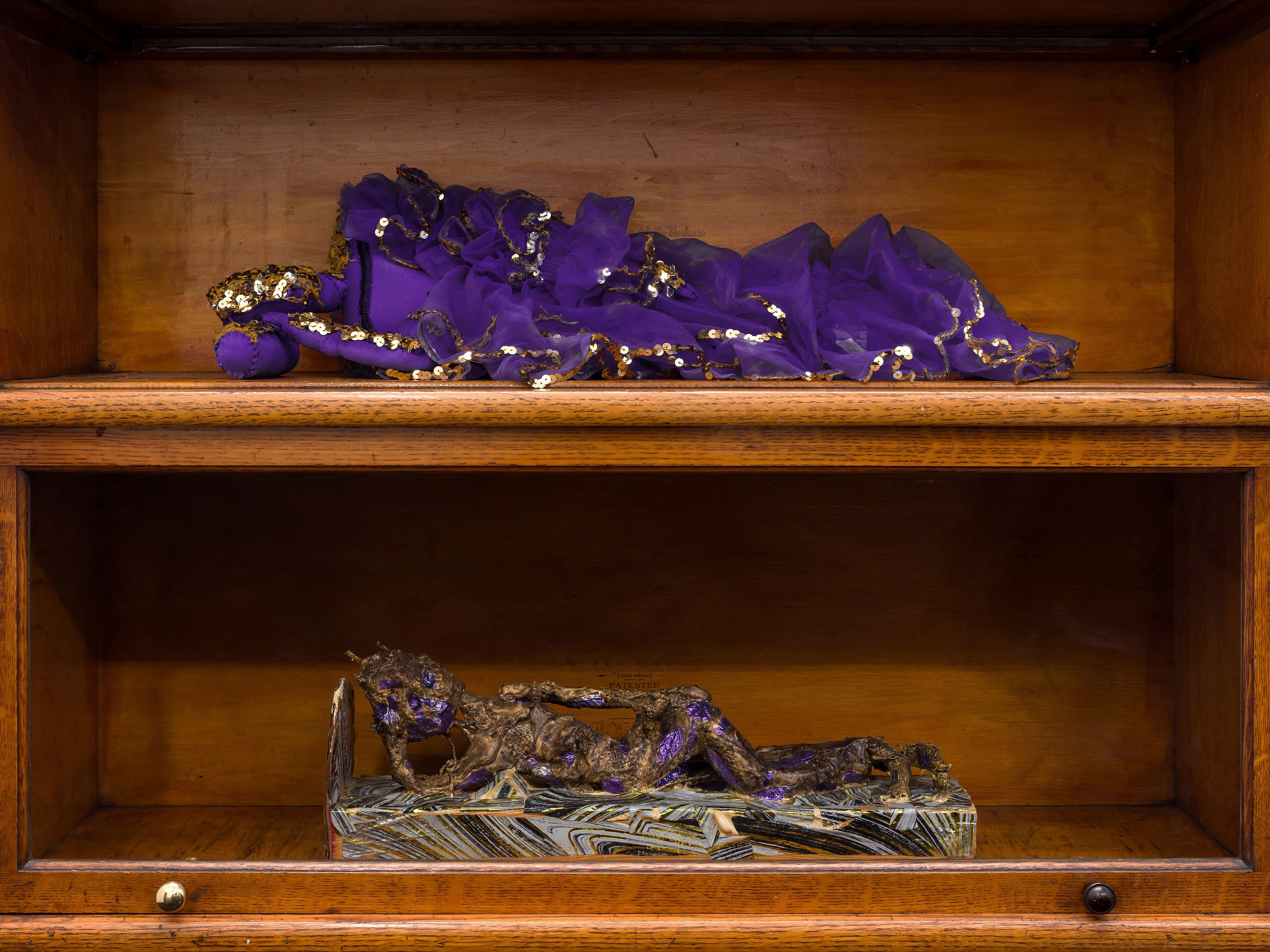 Elizabeth Englander, The Elizabethan Lumber Room at A. Squire, photo 10
