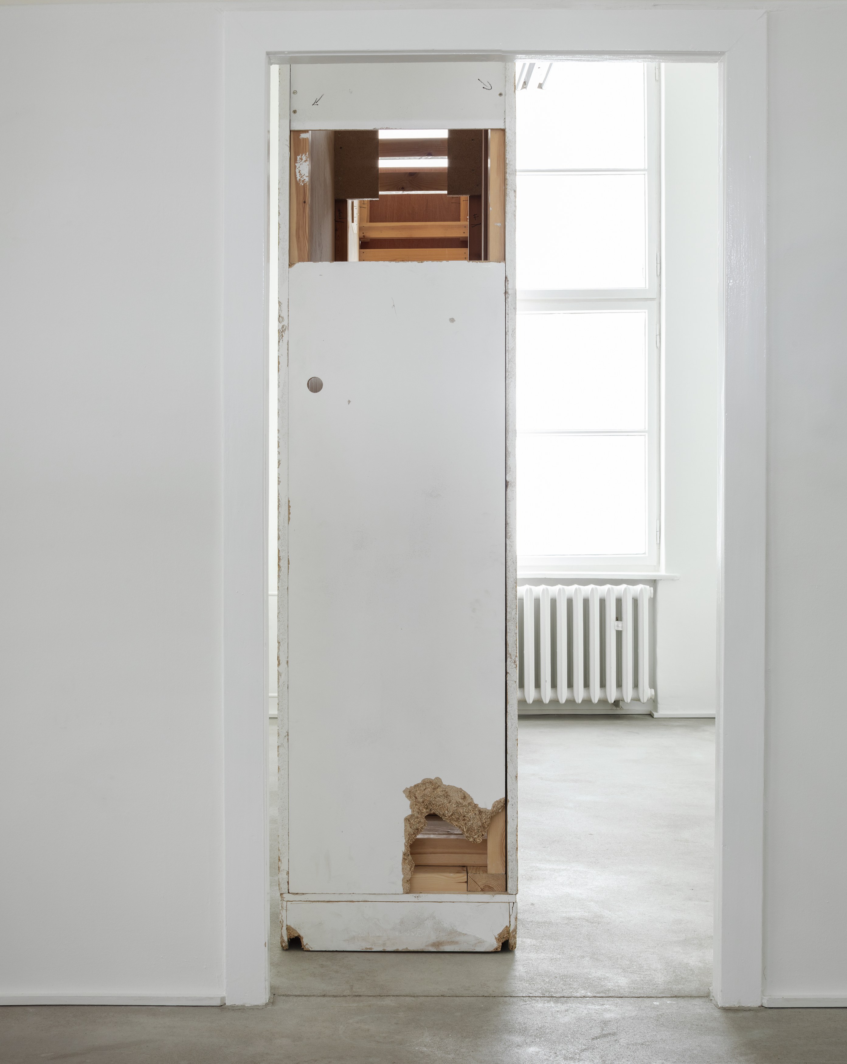 Christopher Williams, Blocking Templates at Sammlung Haubrok and Paris Bar, Berlin, photo 30