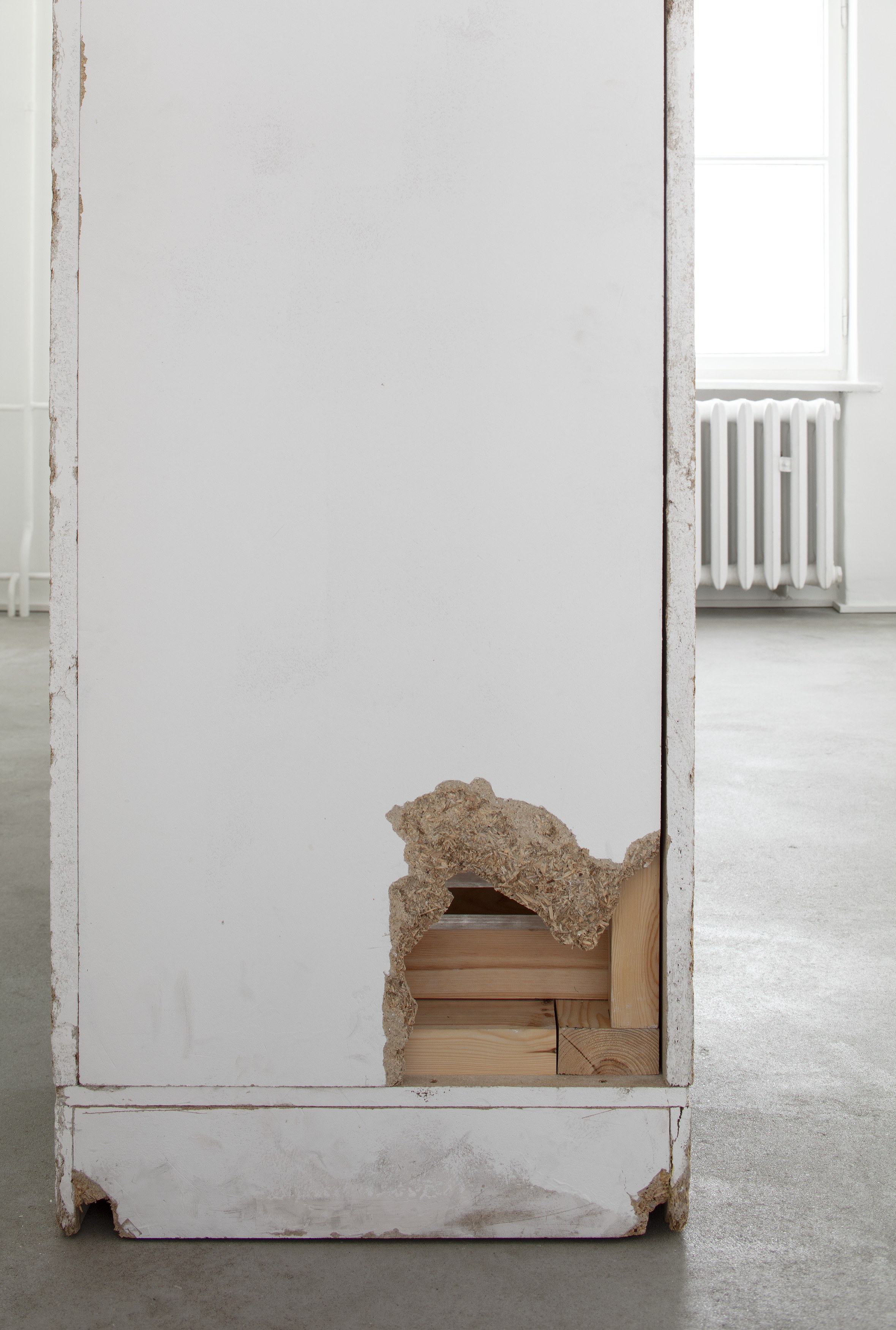 Christopher Williams, Blocking Templates at Sammlung Haubrok and Paris Bar, Berlin, photo 34