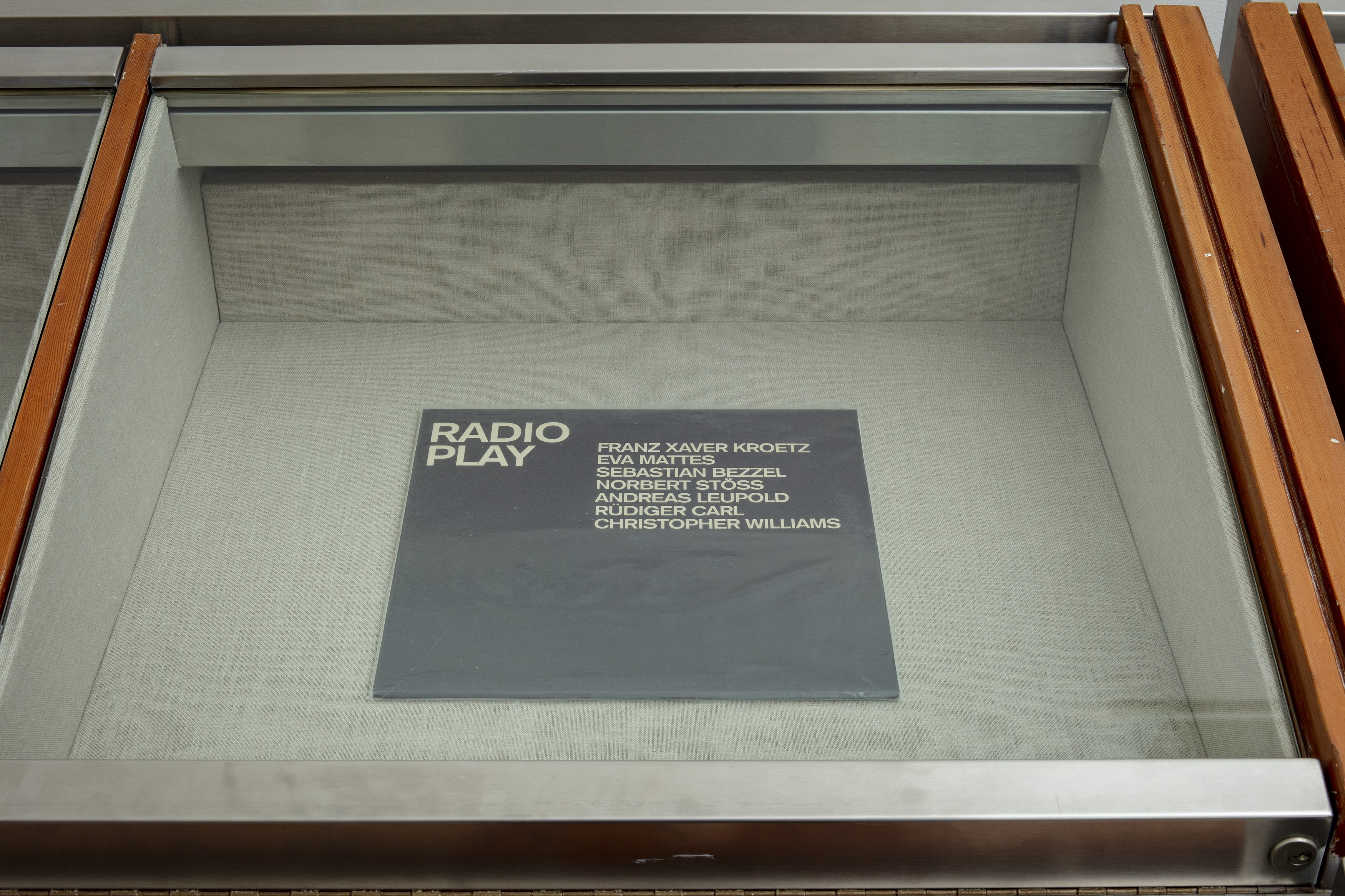 Christopher Williams, Blocking Templates at Sammlung Haubrok and Paris Bar, Berlin, photo 57