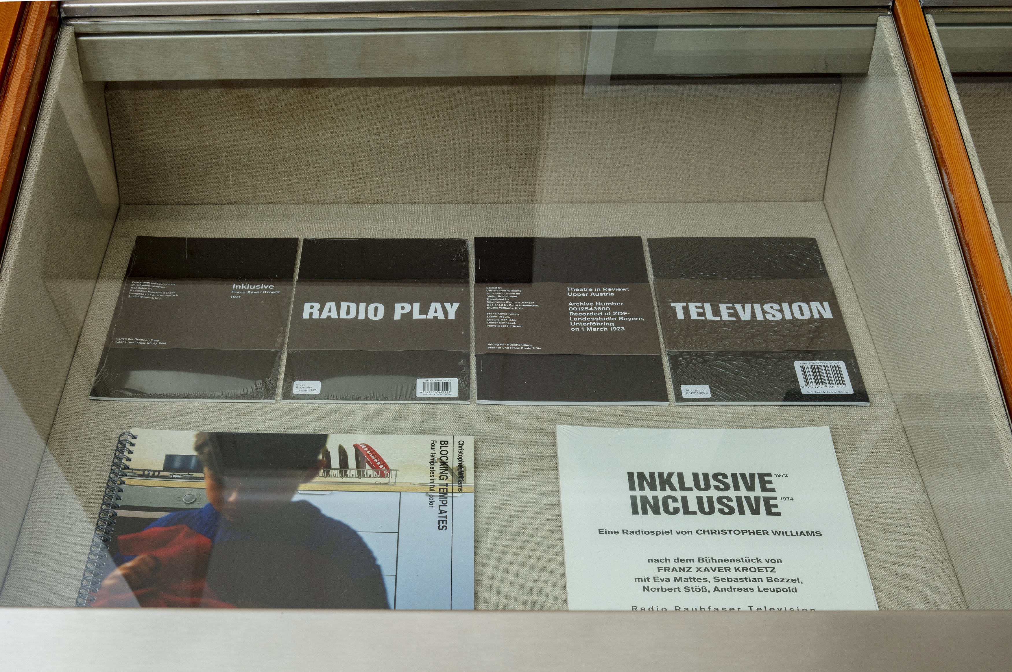 Christopher Williams, Blocking Templates at Sammlung Haubrok and Paris Bar, Berlin, photo 79