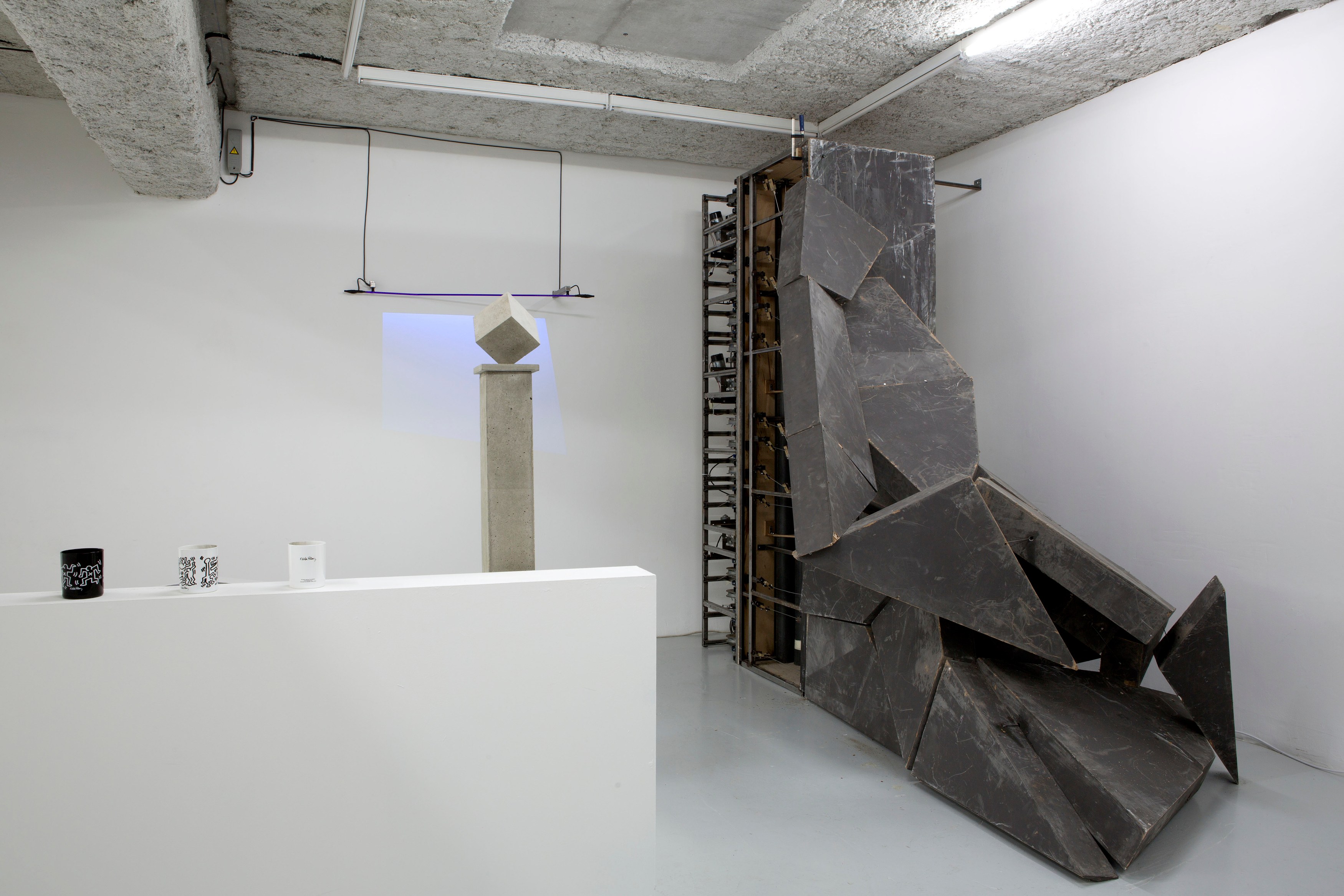 Always Yours. Des Objects Manqués. Des Monuments., Always Yours. Des Objects Manqués. Des Monuments. at Galerie Balice Hertling, photo 16