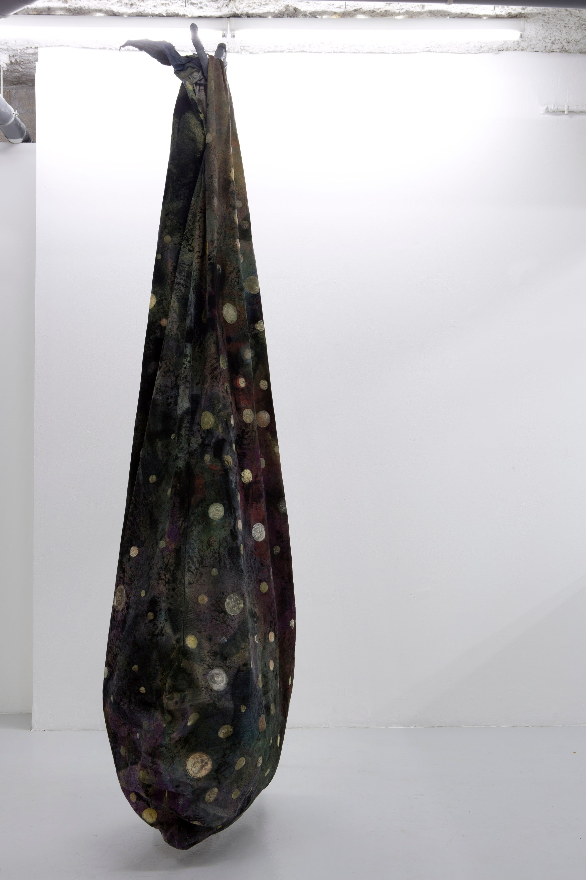 Always Yours. Des Objects Manqués. Des Monuments., Always Yours. Des Objects Manqués. Des Monuments. at Galerie Balice Hertling, photo 22