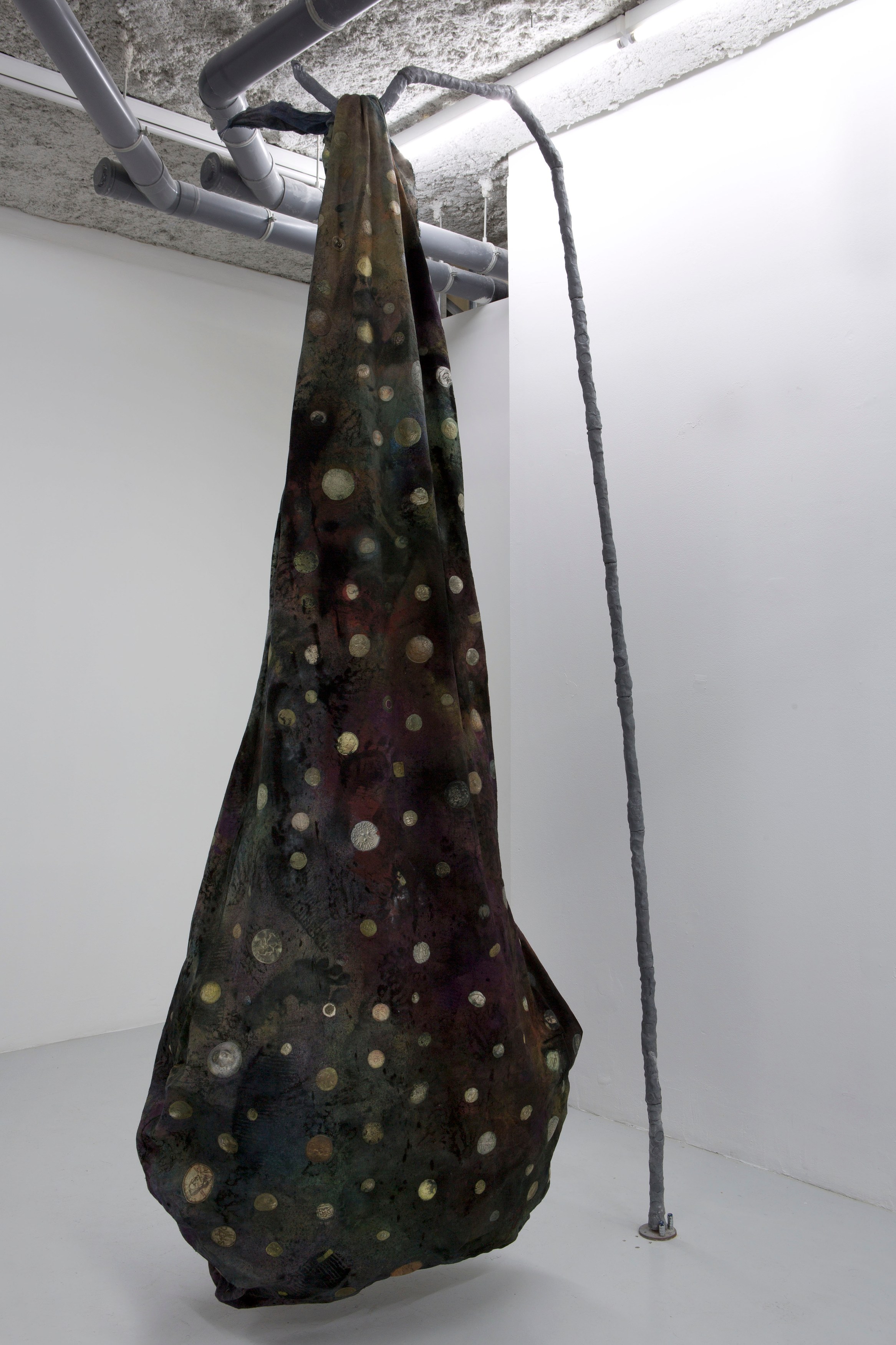 Always Yours. Des Objects Manqués. Des Monuments., Always Yours. Des Objects Manqués. Des Monuments. at Galerie Balice Hertling, photo 23