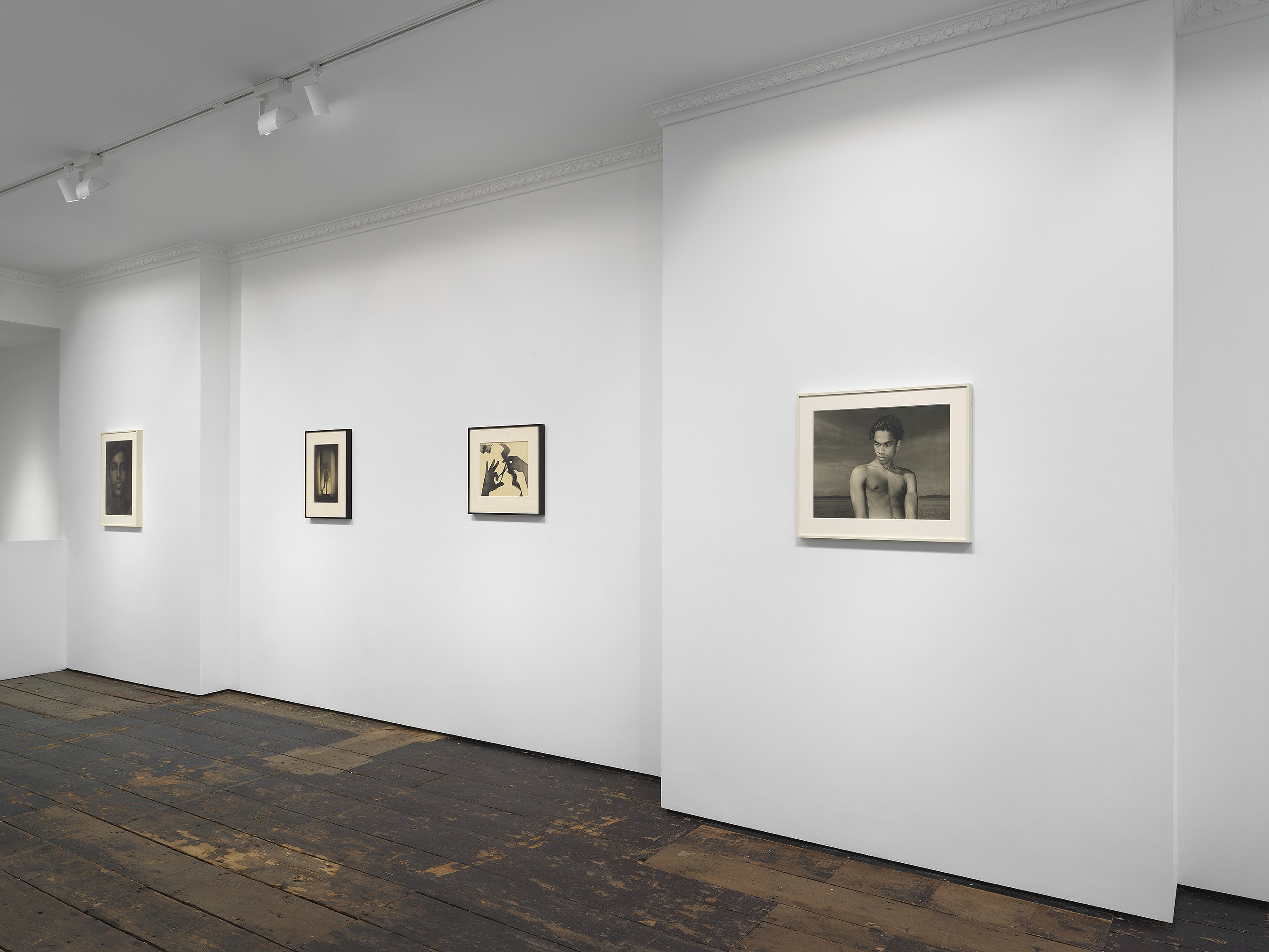 Lionel Wendt, Lionel Wendt at American Art Catalogues, photo 2