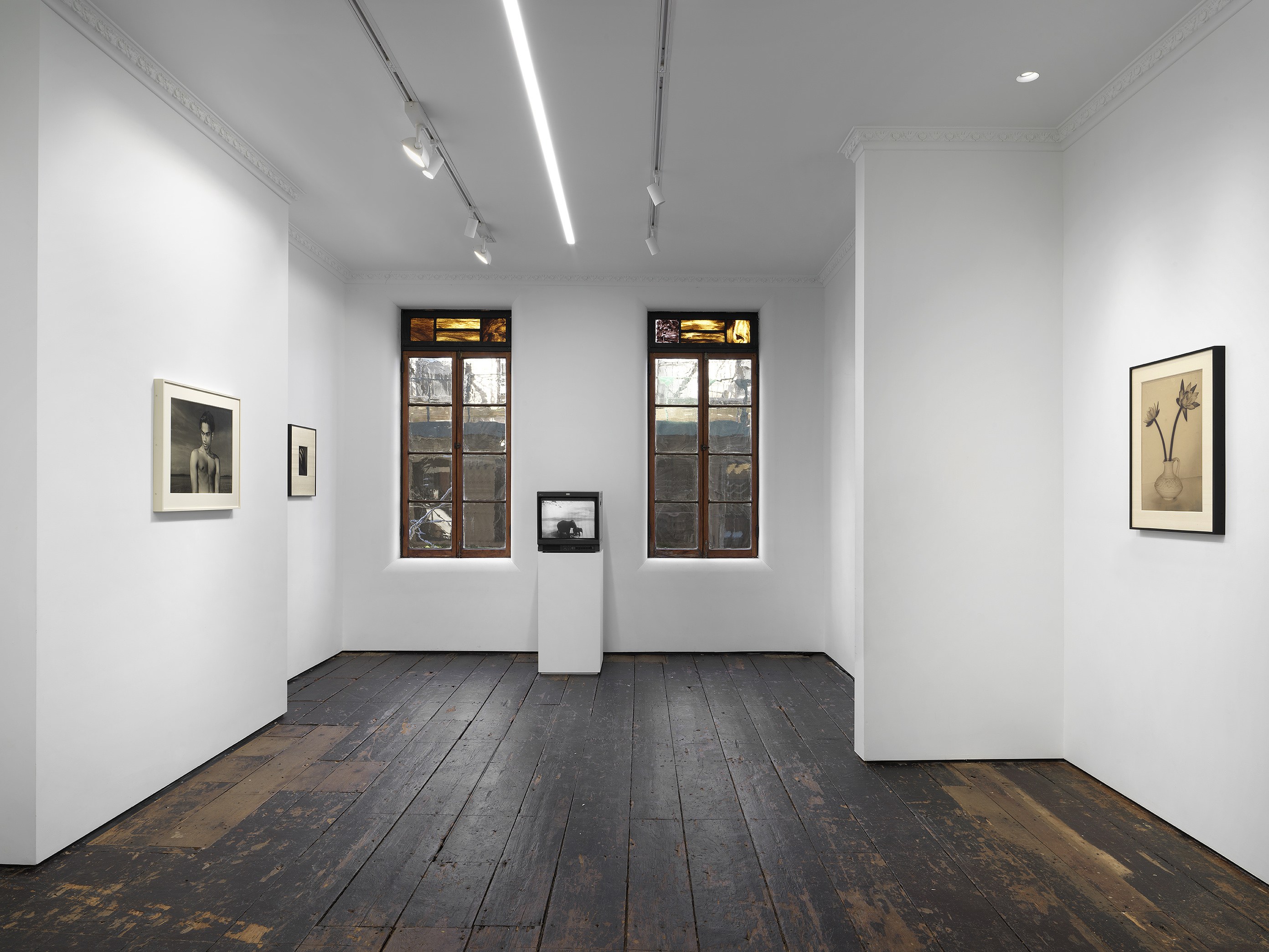 Lionel Wendt, Lionel Wendt at American Art Catalogues, photo 10