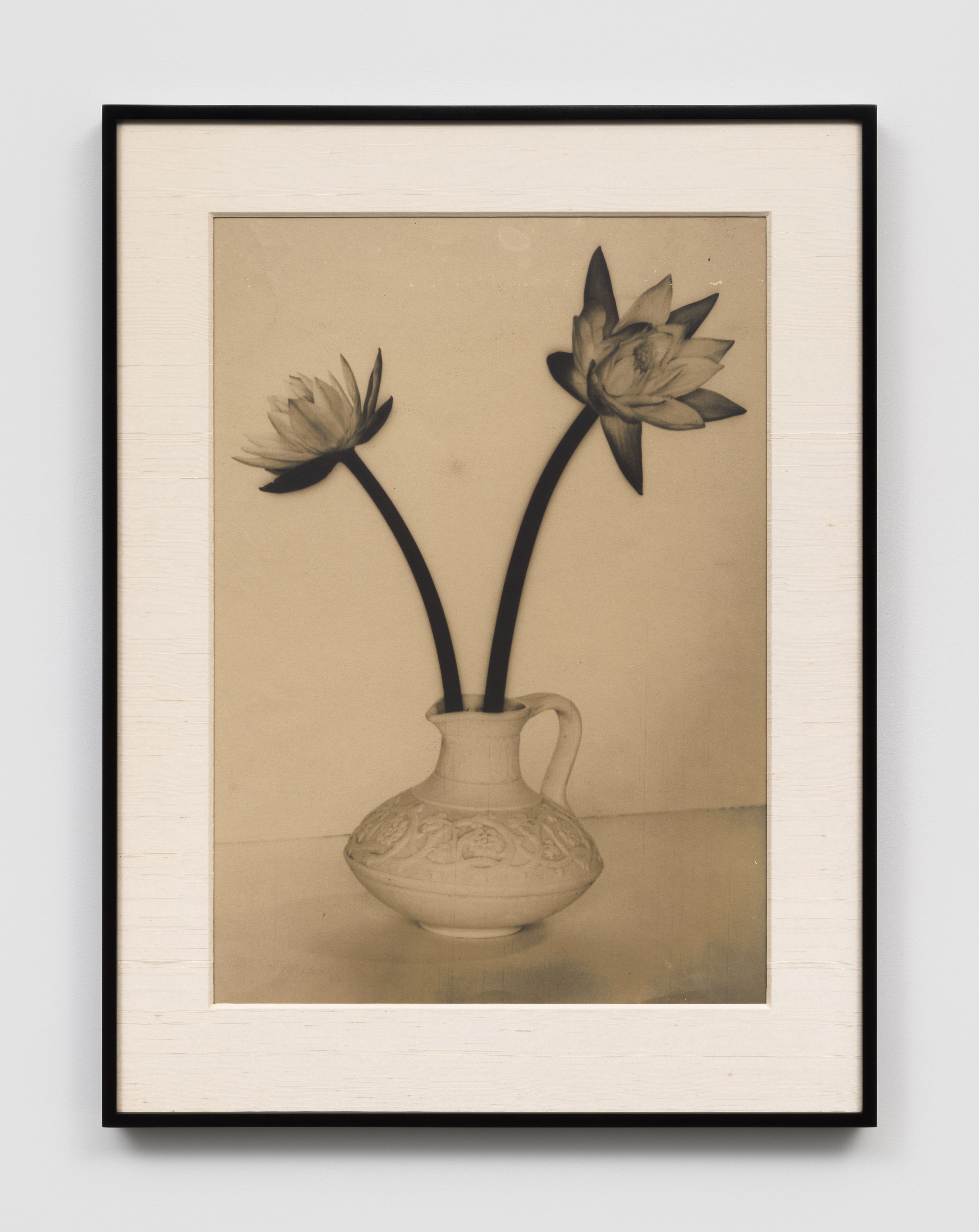 Lionel Wendt, Lionel Wendt at American Art Catalogues, photo 14