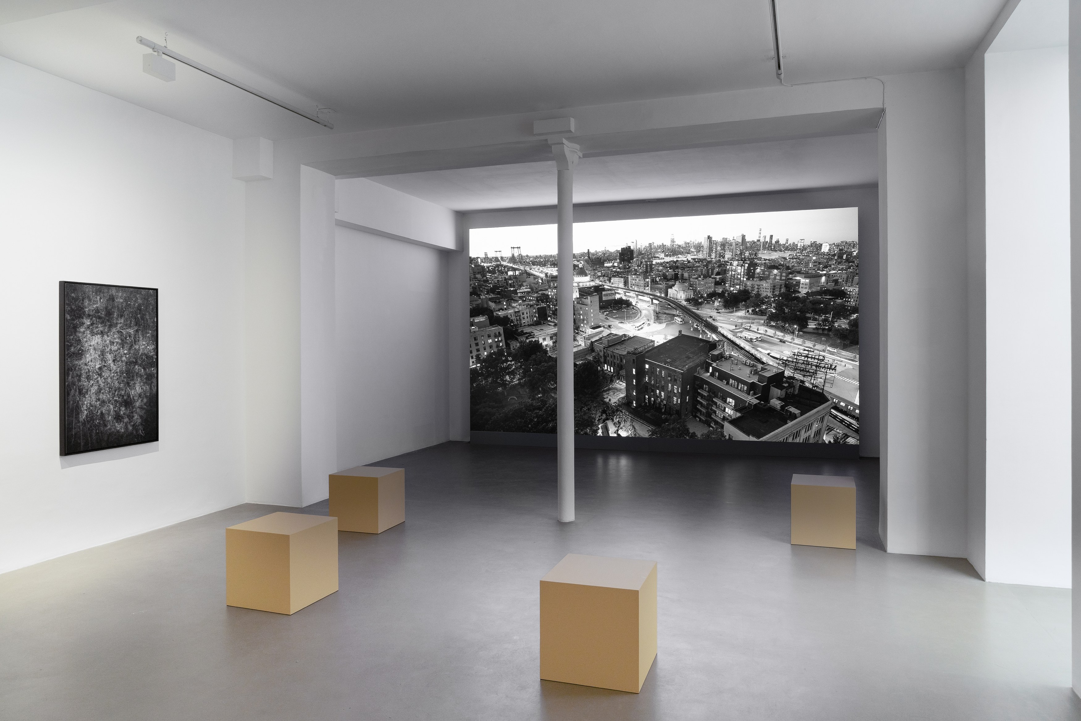 Melik Ohanian, ALTERATION, For a long time in Time at Galerie Chantal Crousel, photo 4