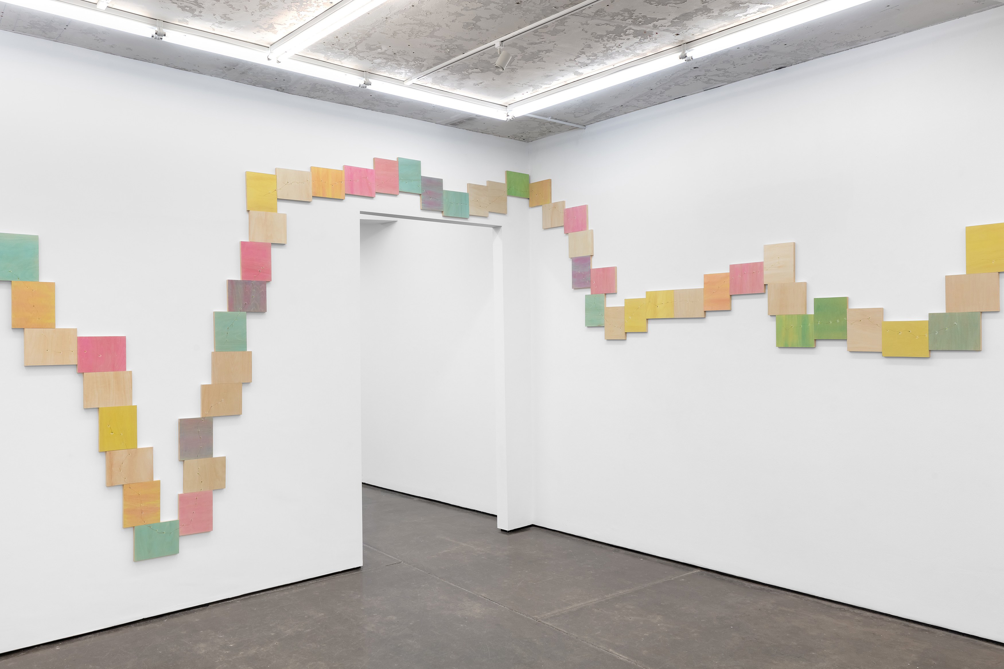 Amalia Pica, Daisy Chain at Museum St, photo 3