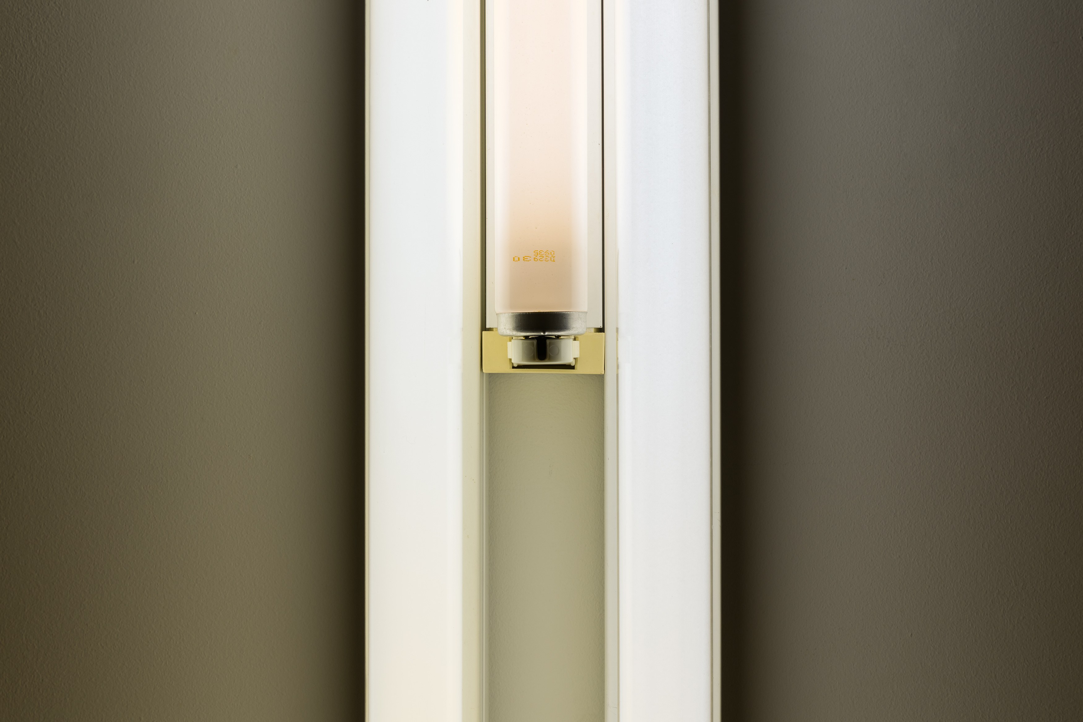Anna Clegg, Dan Flavin, Condo London 2026 at Emalin, photo 10