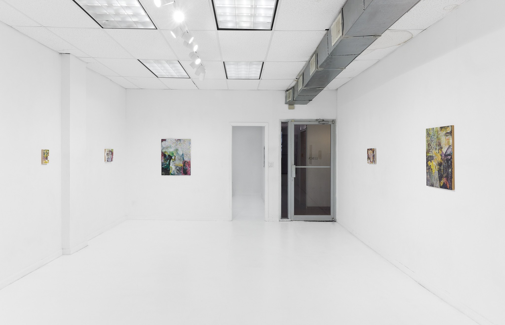 Sharon Xinran Zhang, Enabler and Vanilla Conjuring (纵容者和寻常戏法) at Lubov, photo 11
