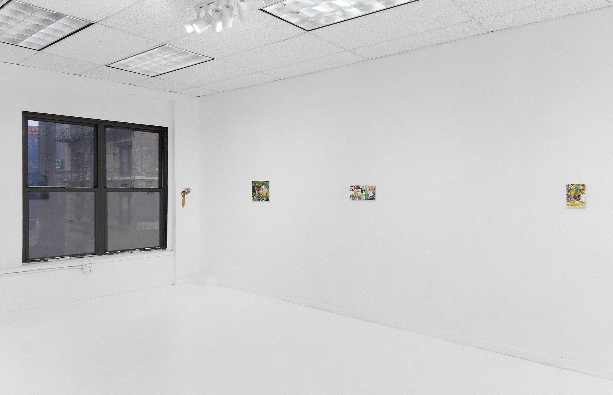 Sharon Xinran Zhang, Enabler and Vanilla Conjuring (纵容者和寻常戏法) at Lubov, photo 10