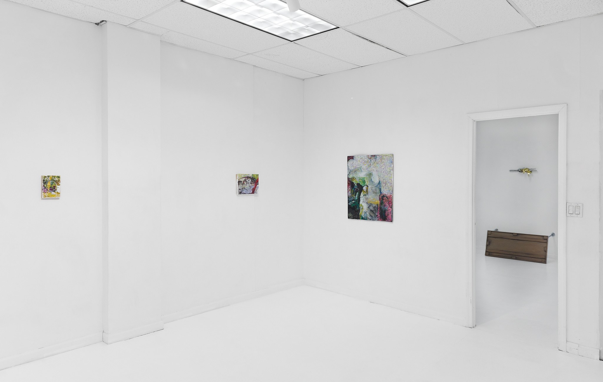 Sharon Xinran Zhang, Enabler and Vanilla Conjuring (纵容者和寻常戏法) at Lubov, photo 13