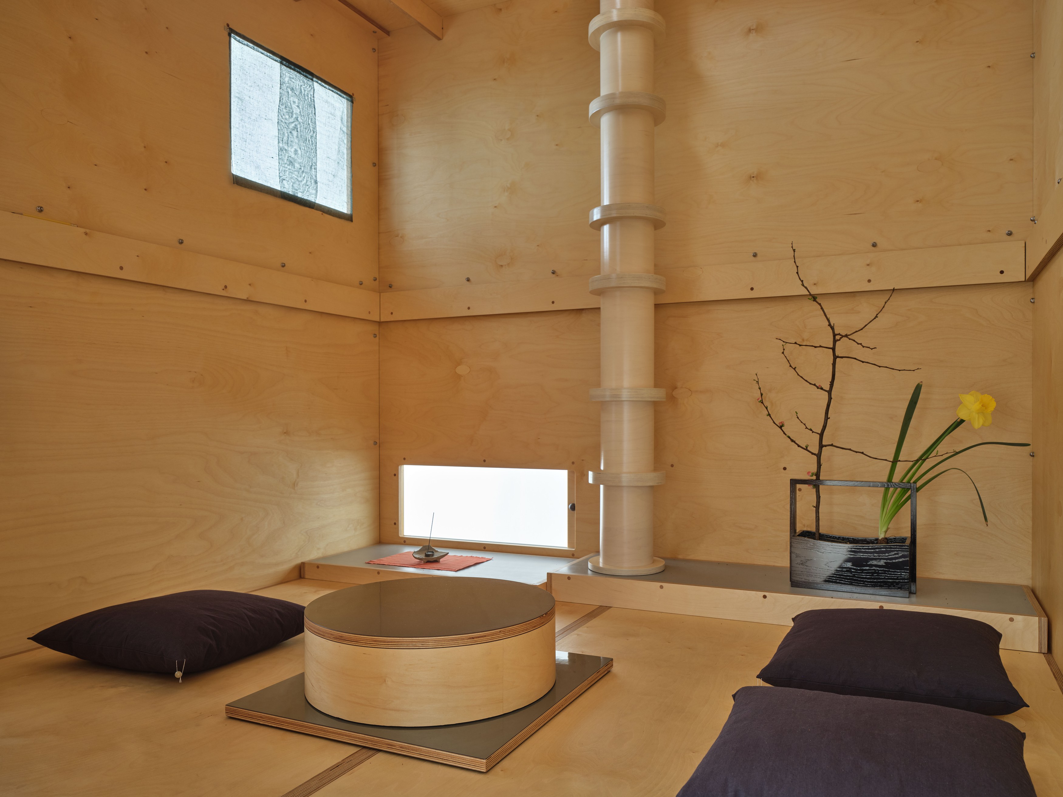 Susan Cianciolo, Gina Fischli, Caitlin Keogh, The Plume at Overduin and Kite, photo 25