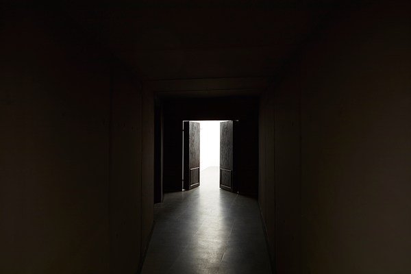 Image 3 of 32