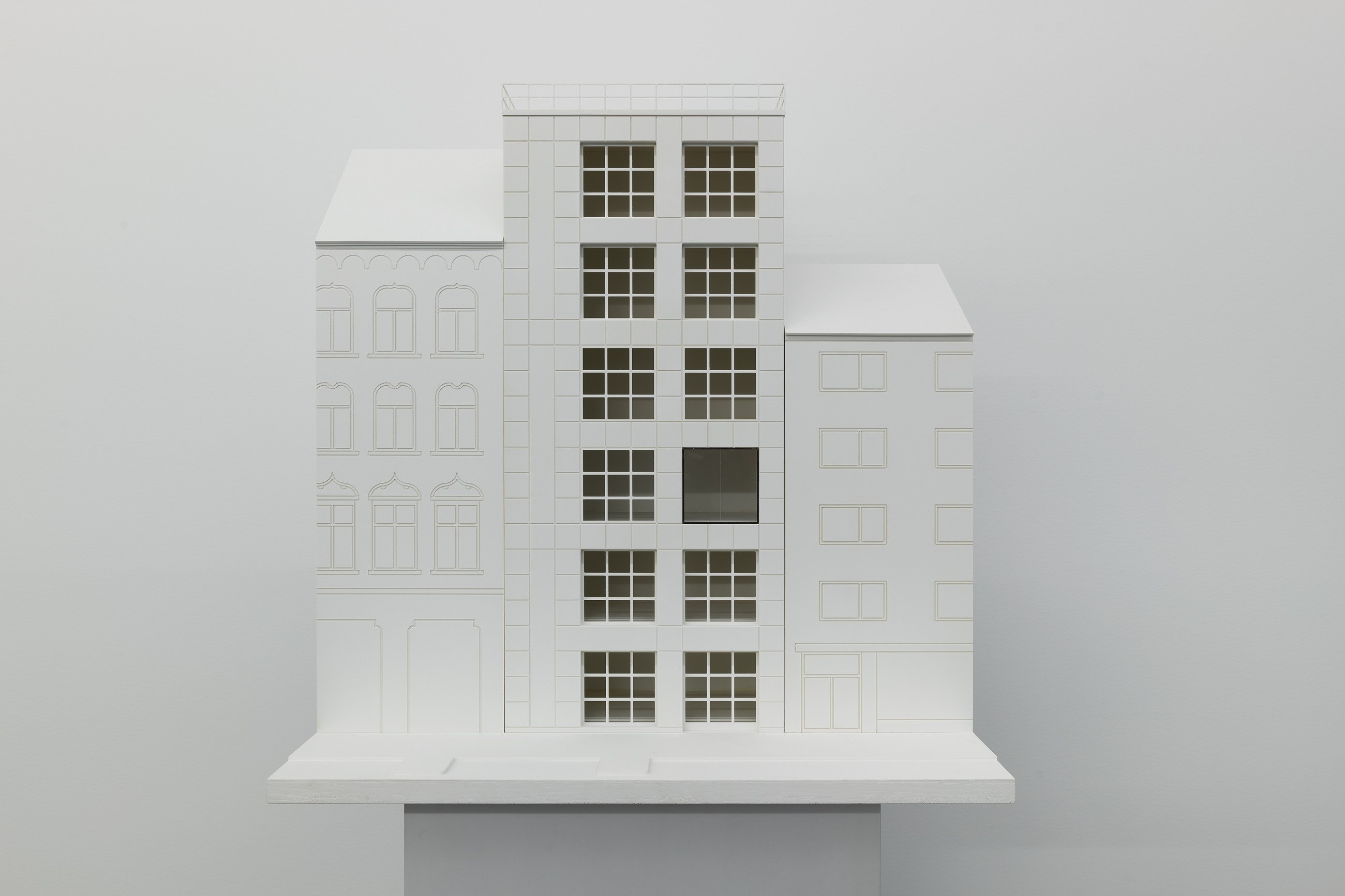 Isa Genzken, Projects for Outside — ISA USA at Galerie Buchholz, Berlin, photo 35