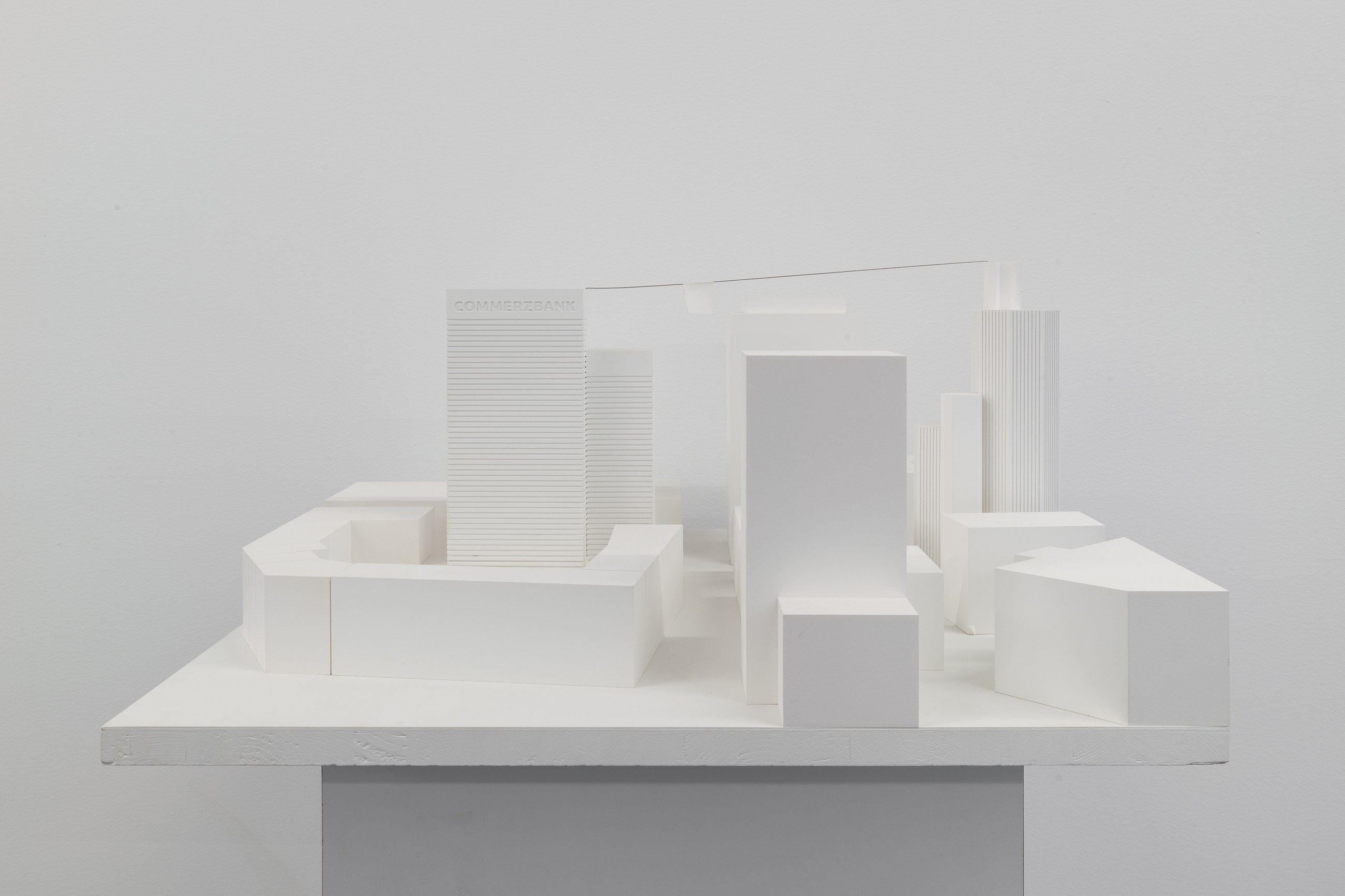 Isa Genzken, Projects for Outside — ISA USA at Galerie Buchholz, Berlin, photo 41