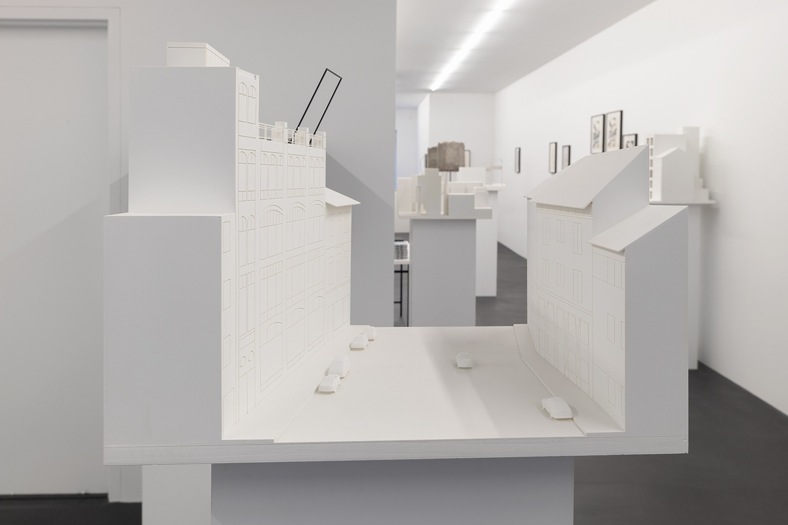 Isa Genzken, Projects for Outside — ISA USA at Galerie Buchholz, Berlin, photo 45
