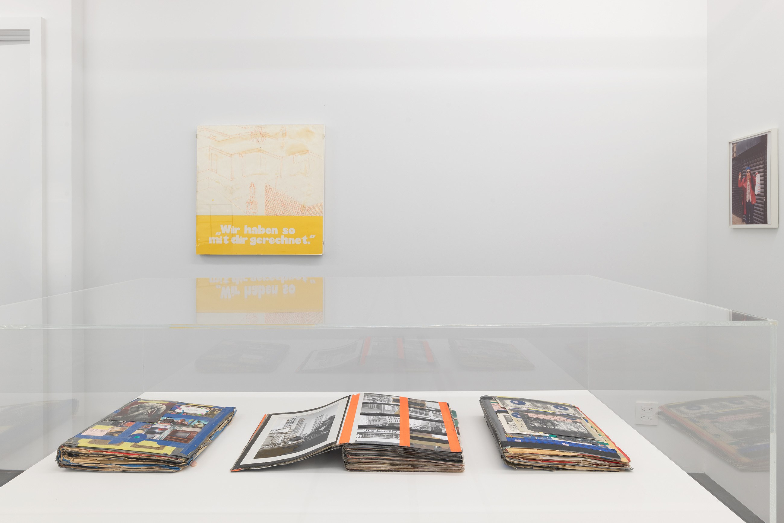Isa Genzken, Projects for Outside — ISA USA at Galerie Buchholz, Berlin, photo 57