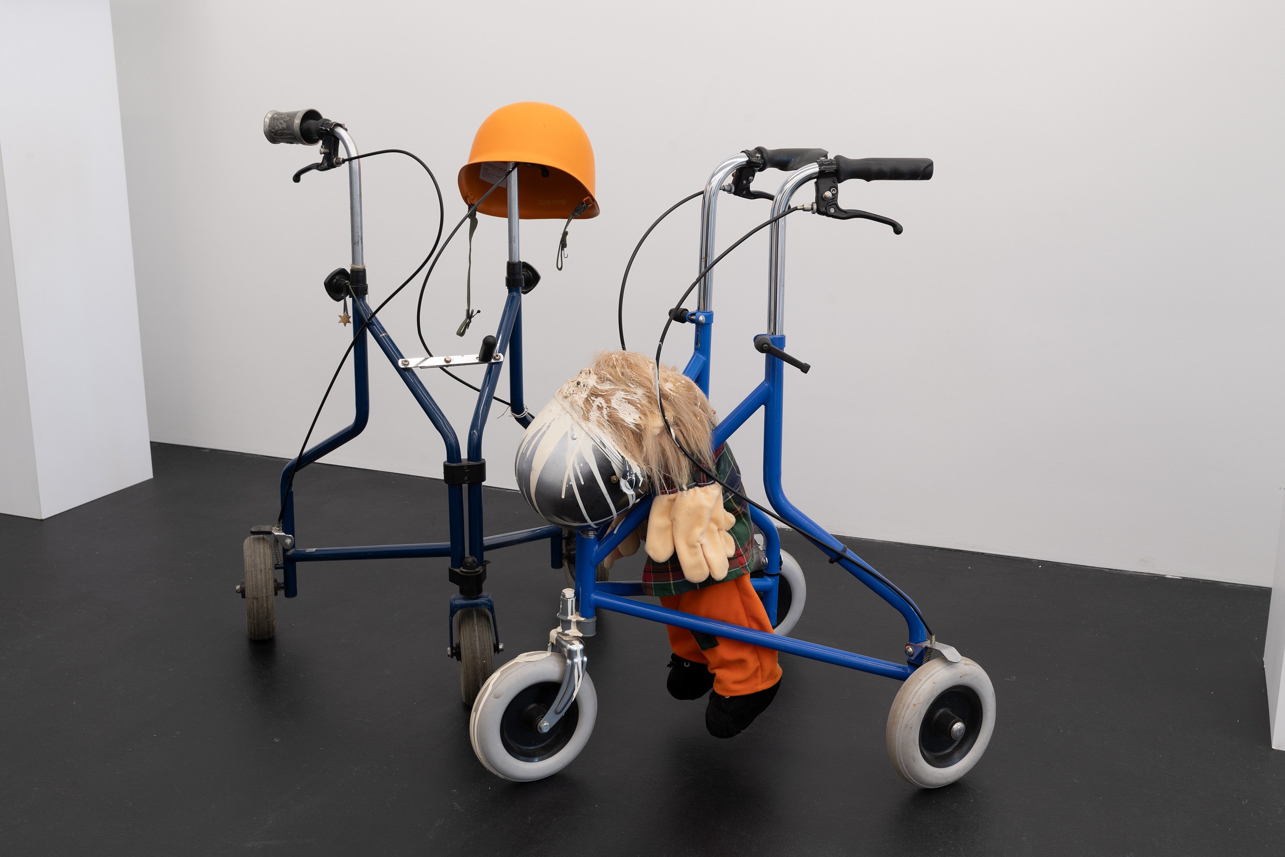 Isa Genzken, Projects for Outside — ISA USA at Galerie Buchholz, Berlin, photo 87