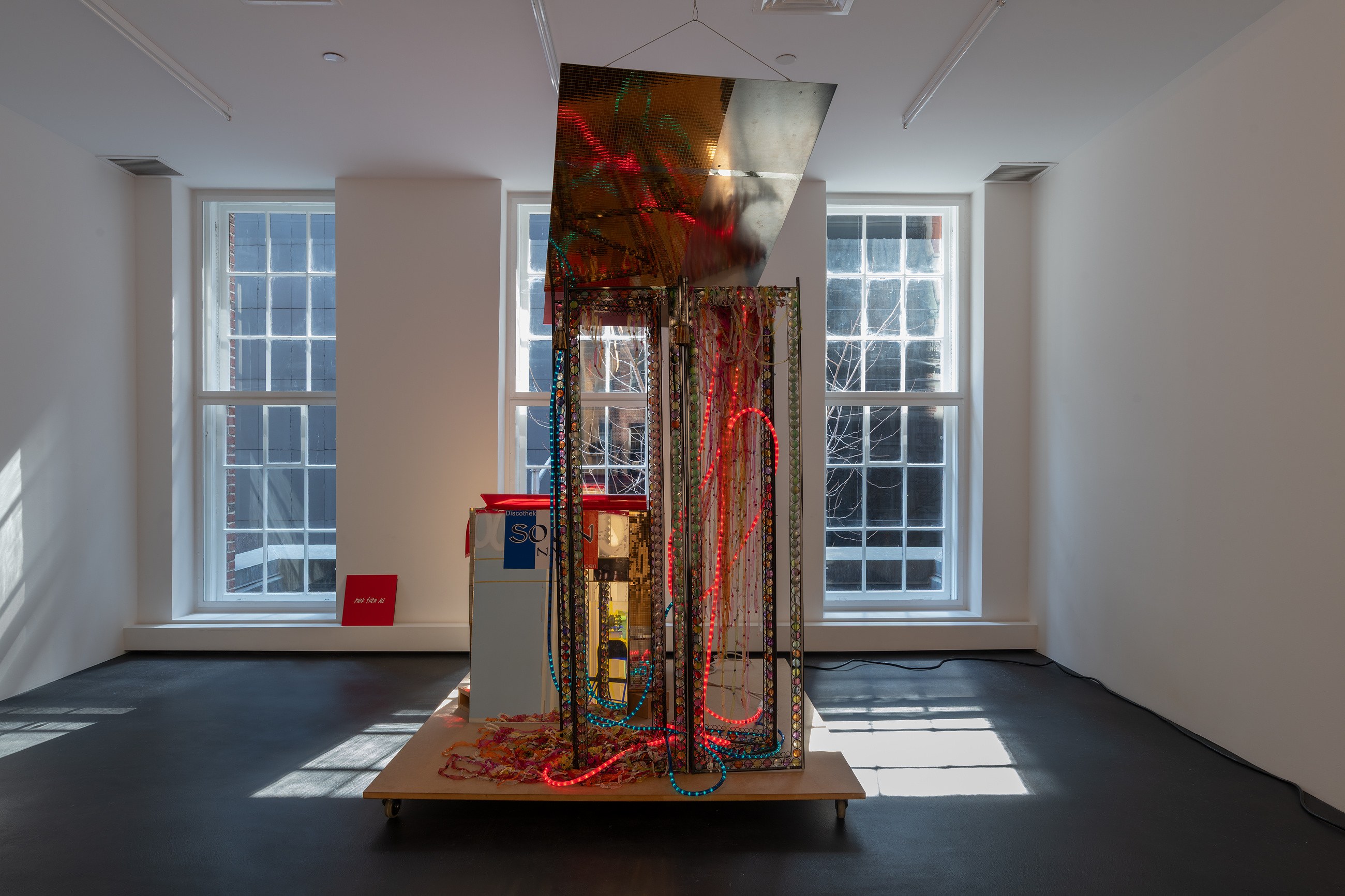 Isa Genzken, Projects for Outside — ISA USA at Galerie Buchholz, Berlin, photo 103