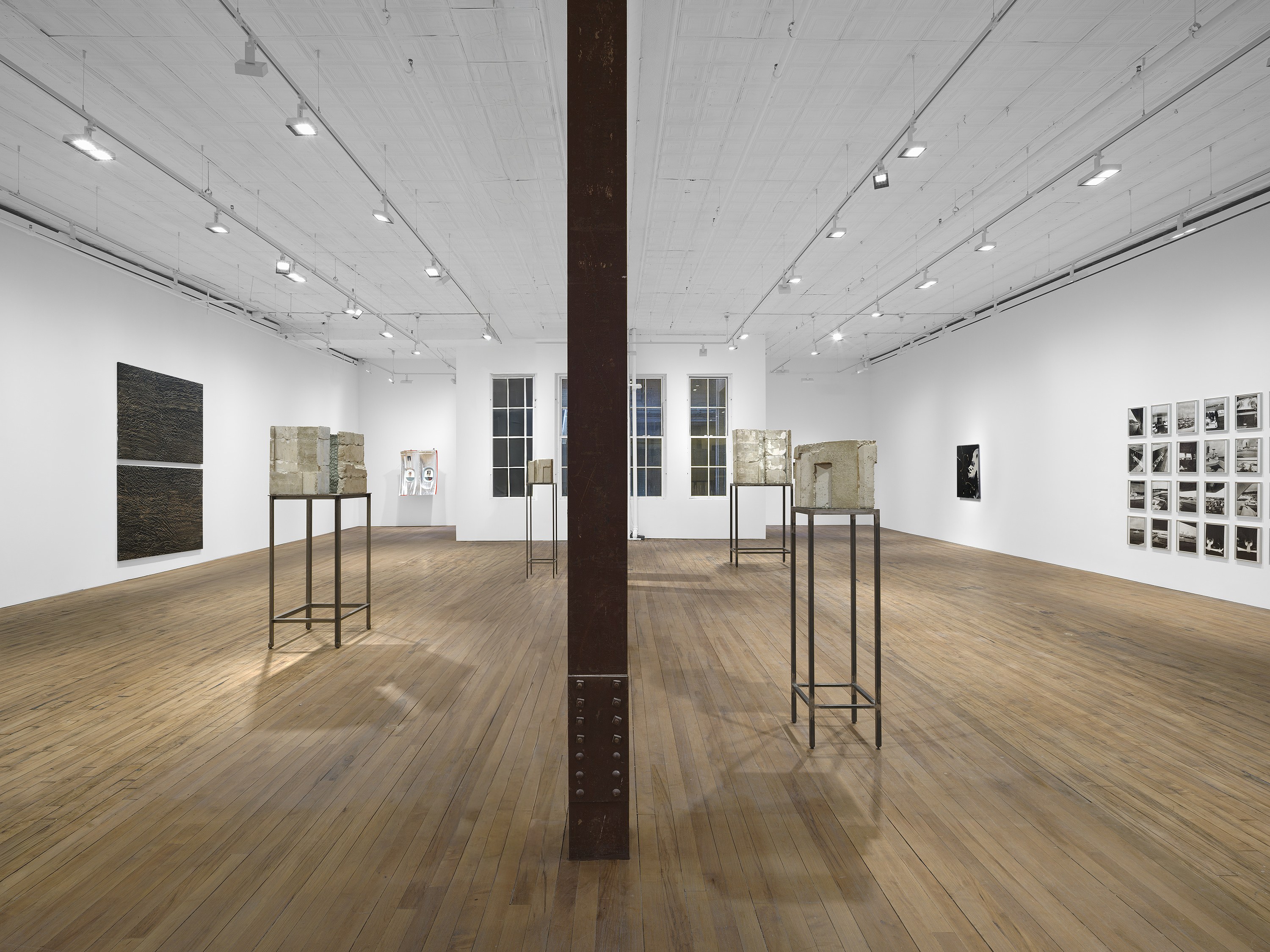 Isa Genzken, VACATION at Josh Smith Studio, Brooklyn, photo 2