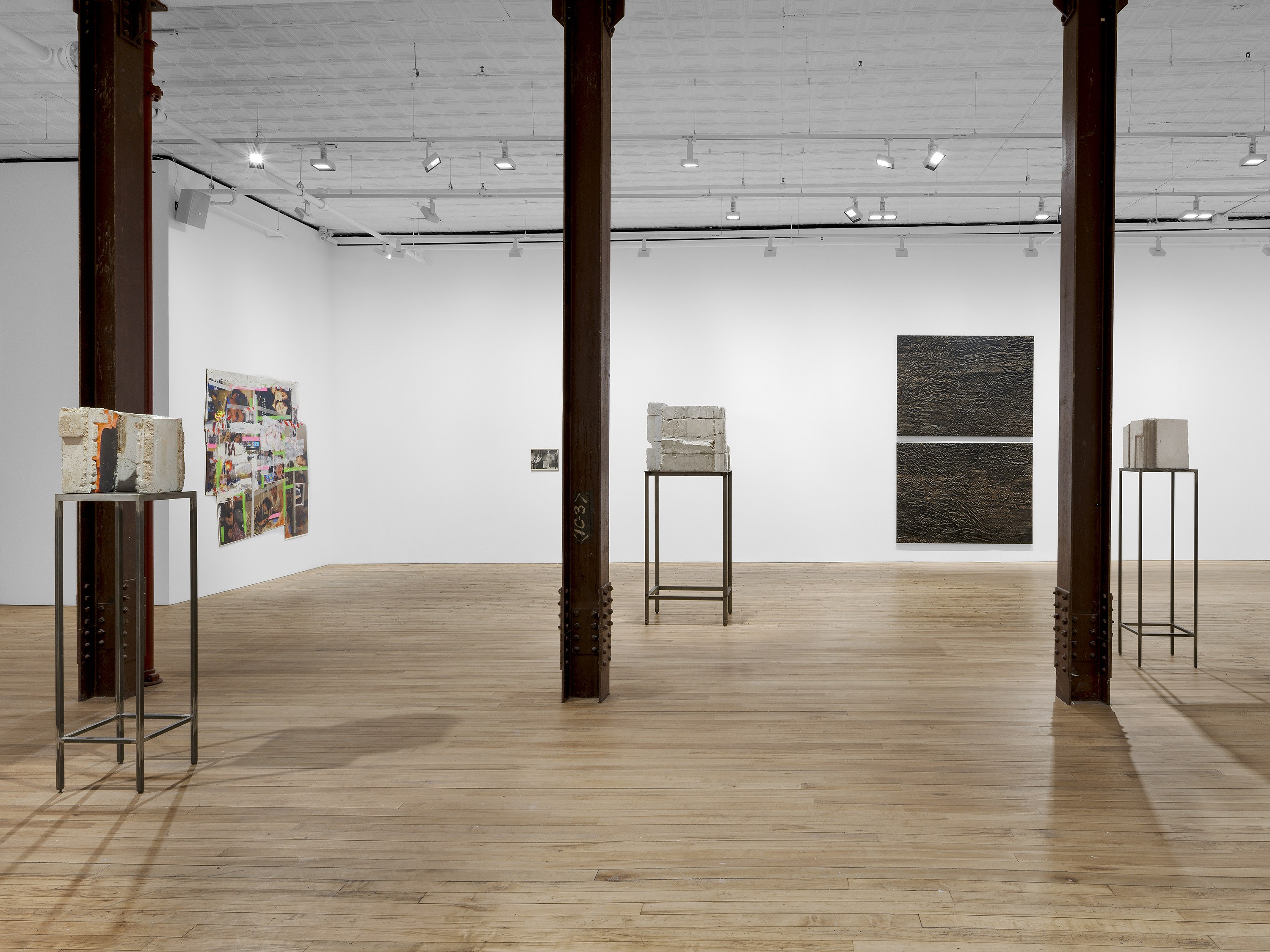 Isa Genzken, VACATION at Josh Smith Studio, Brooklyn, photo 9