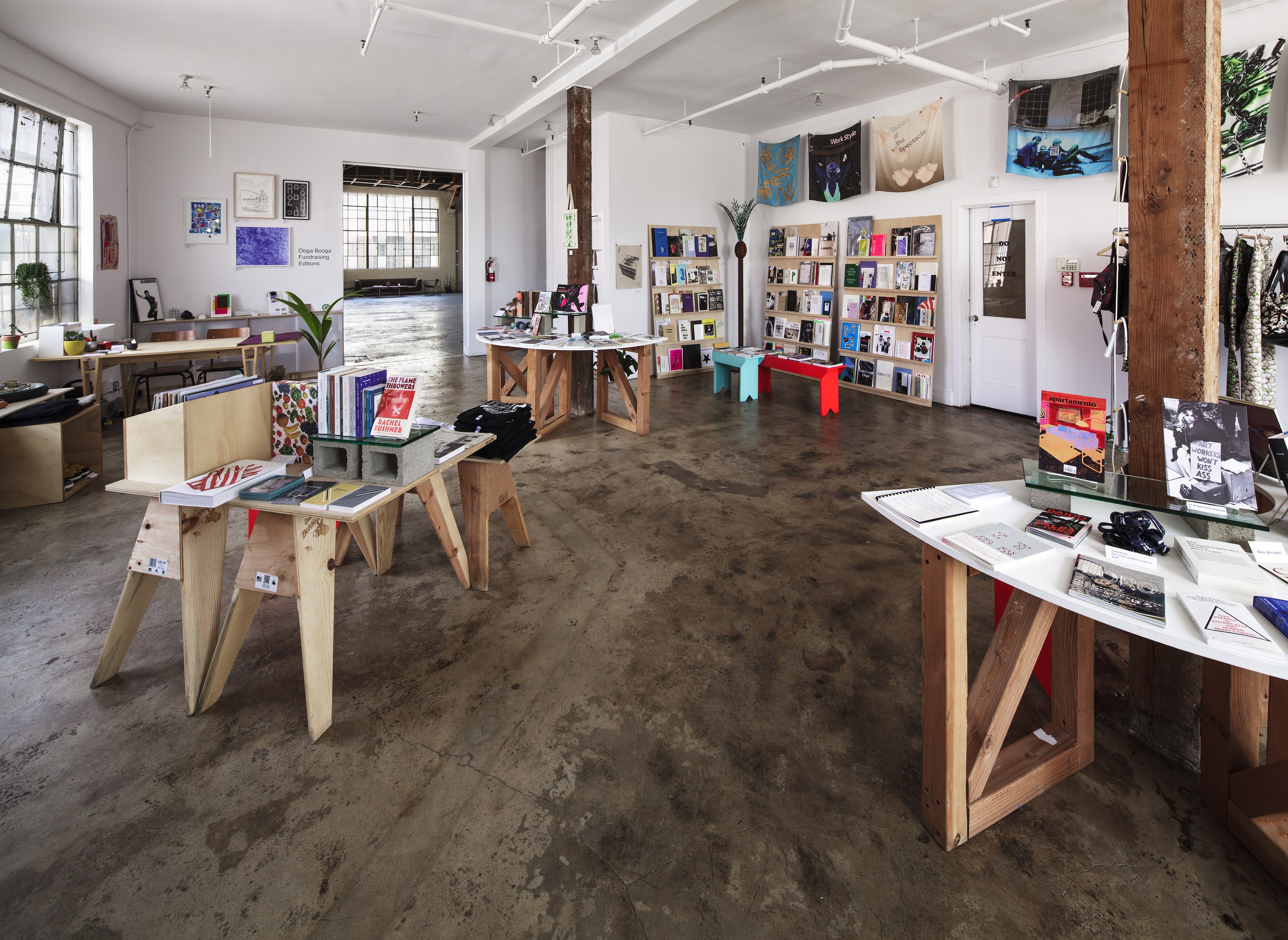 Laura Owens, 12 Paintings by Laura Owens and Ooga Booga #2 at 356 Mission, photo 18