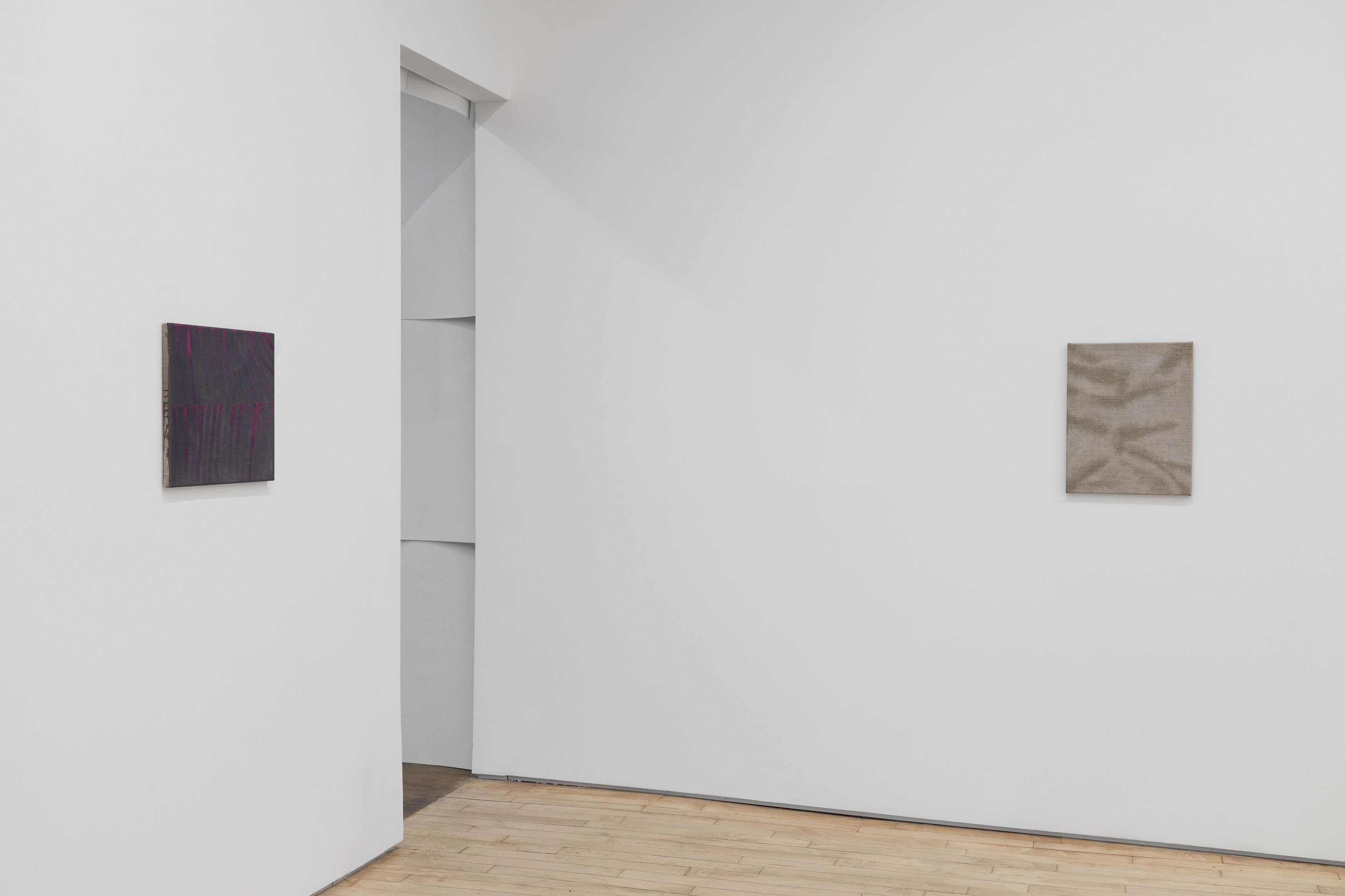 Kim Stolz, Recent Paintings at YveYANG Gallery, photo 3