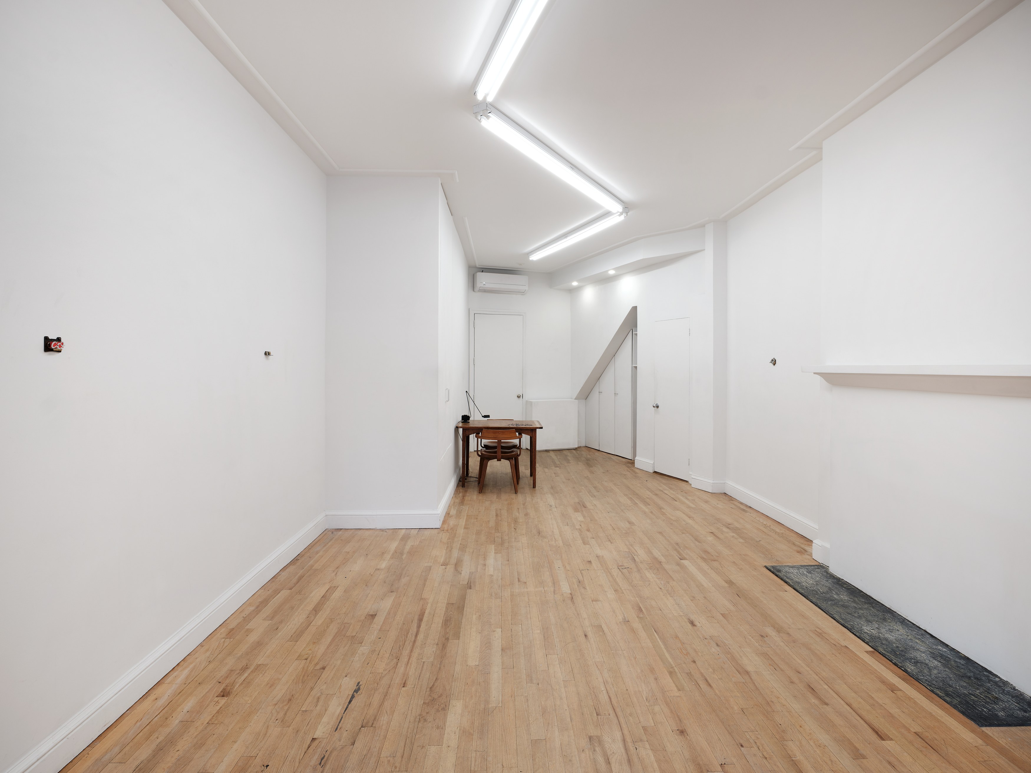 Michael Ross, Industria Crepusculum at Galerie Timonier, photo 3
