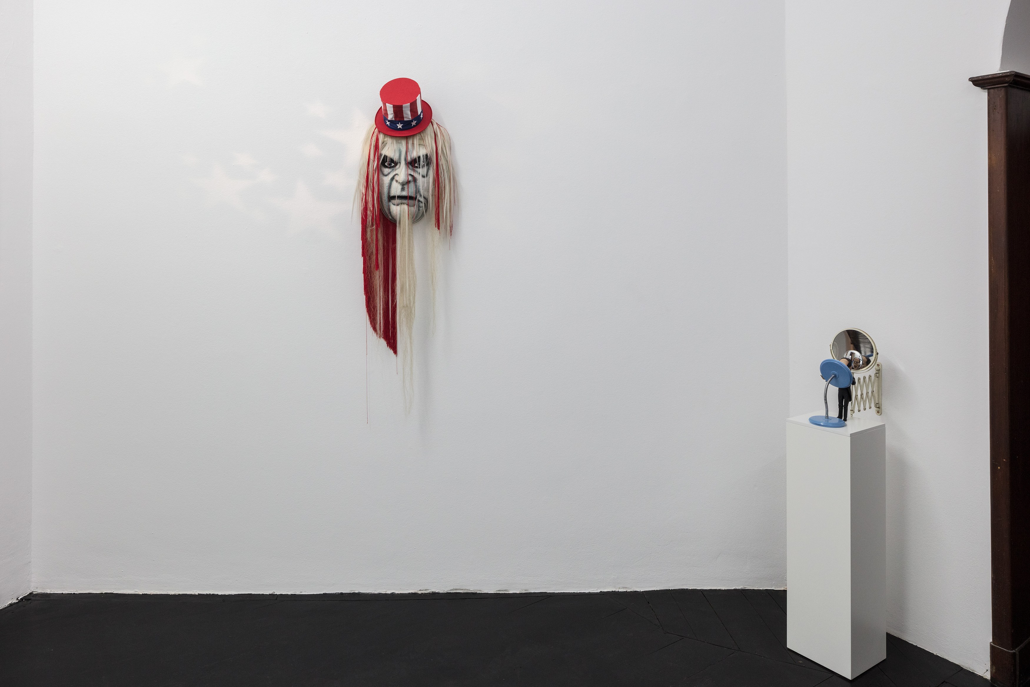 Danny McDonald, Search Parameters at Isabella Bortolozzi, photo 4