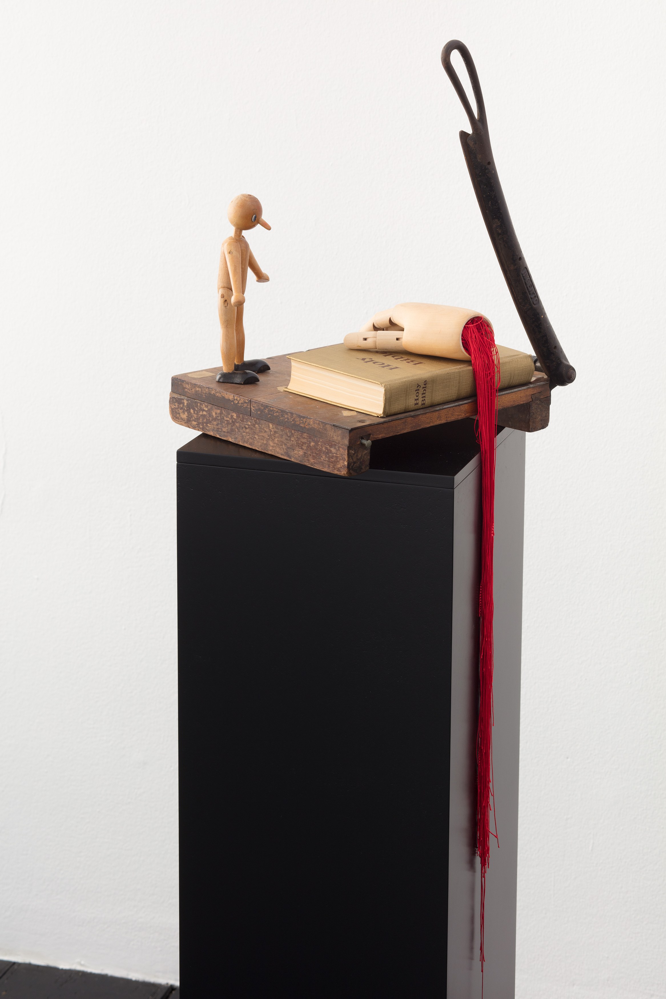 Danny McDonald, Search Parameters at Isabella Bortolozzi, photo 10