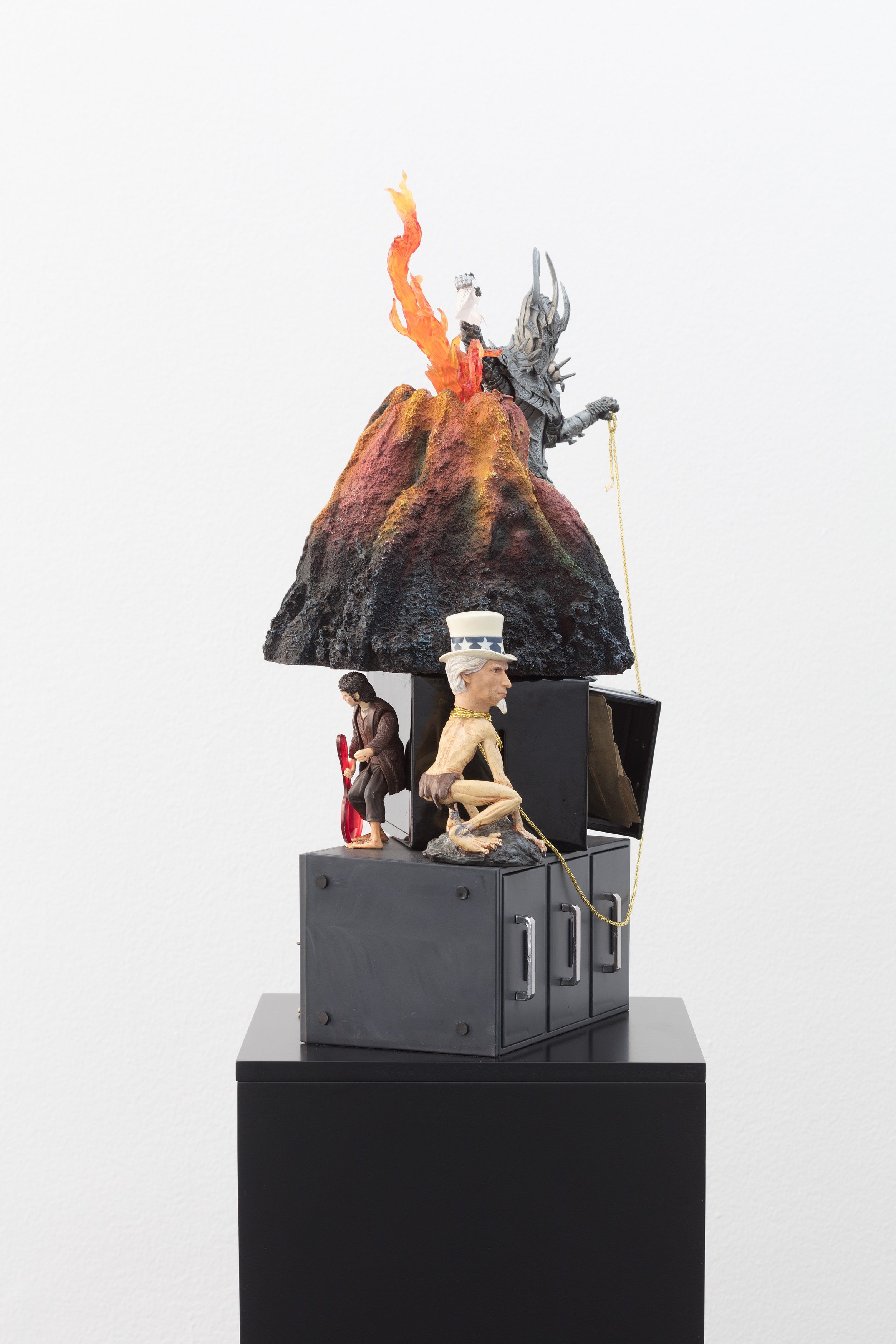 Danny McDonald, Search Parameters at Isabella Bortolozzi, photo 21