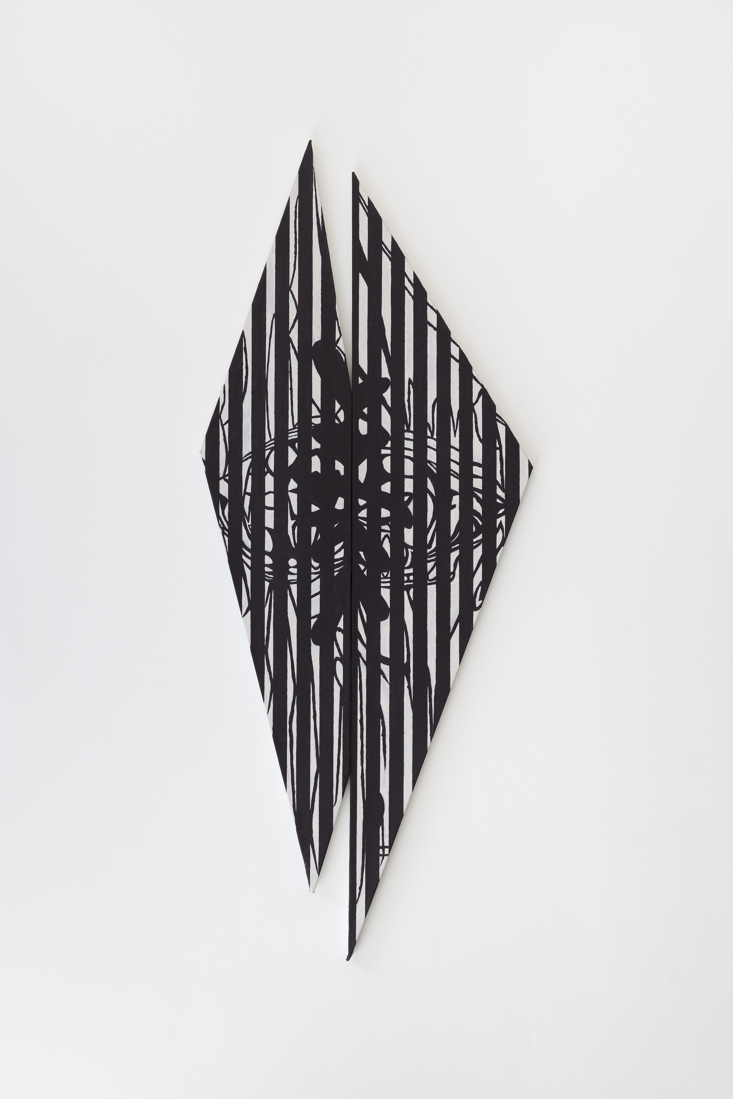 Matthew Pang, Looking in the Bottle at Ulrik, photo 12