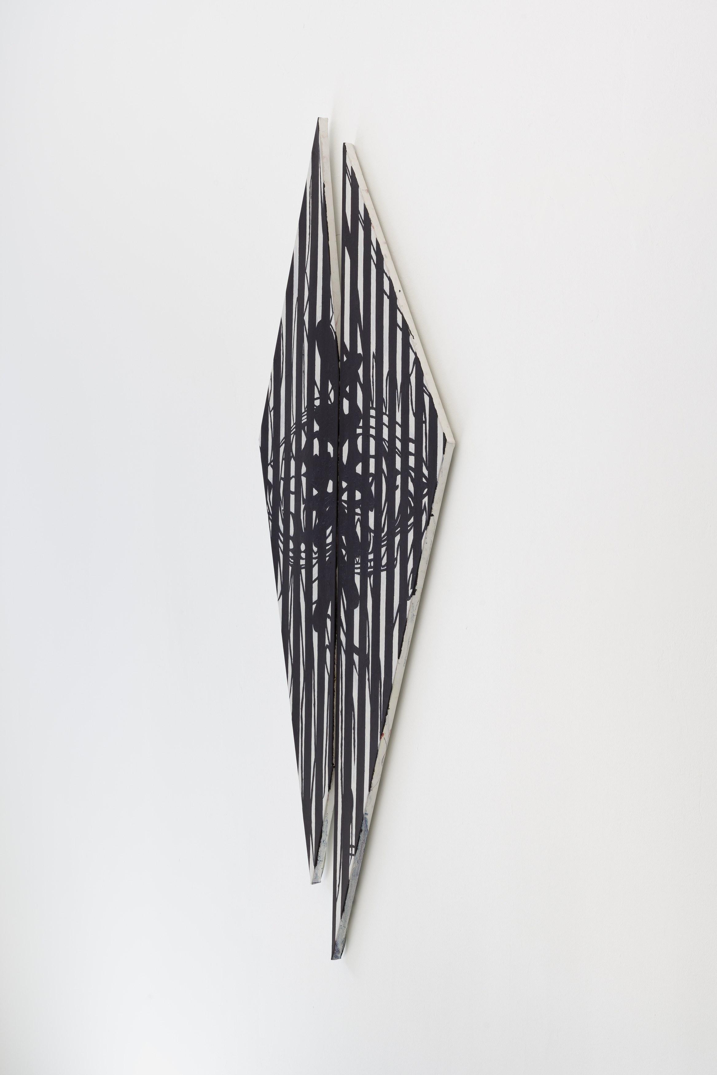 Matthew Pang, Looking in the Bottle at Ulrik, photo 13